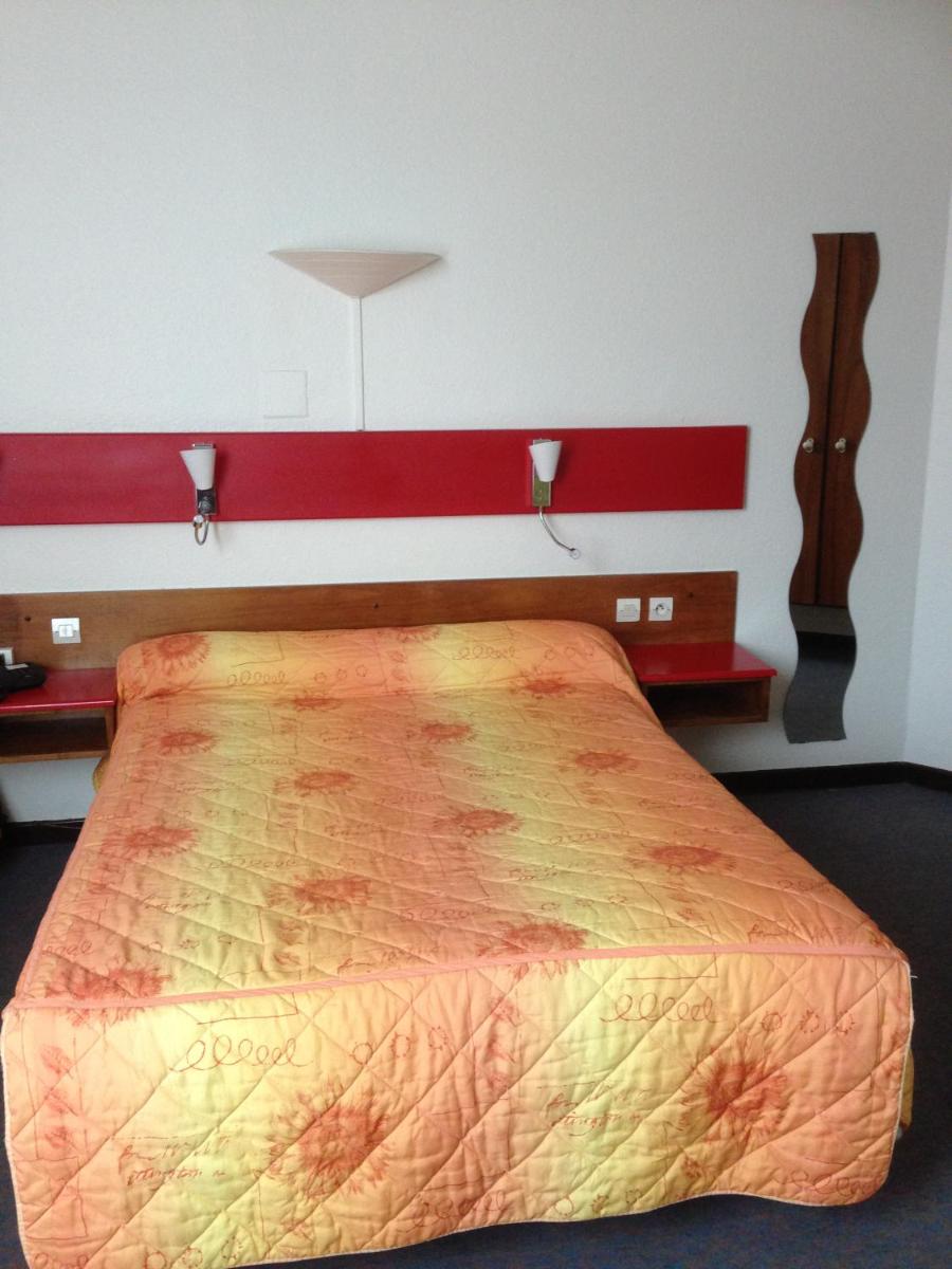 Economy Double Room photo 2