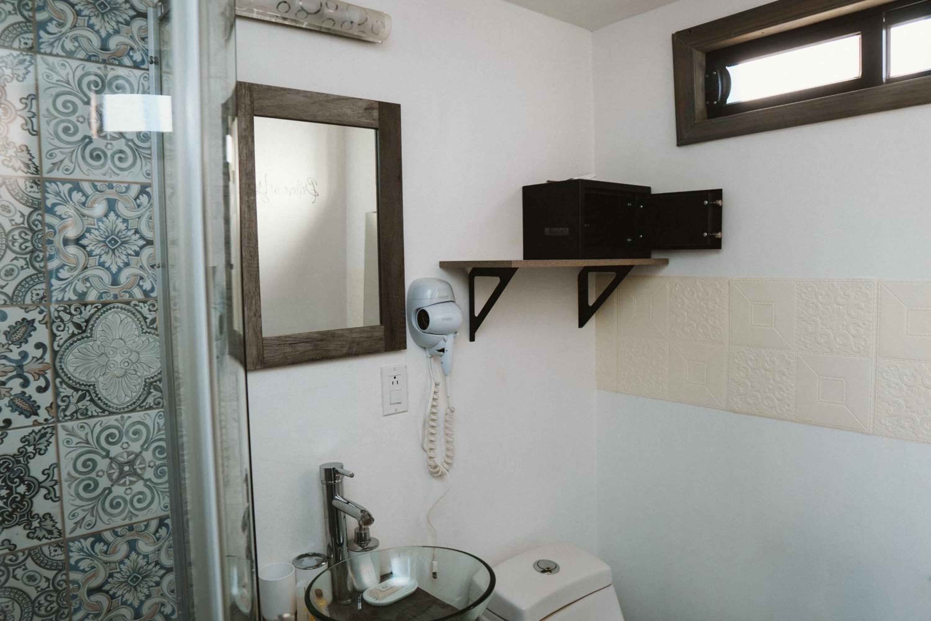 Double Room with Garden View - Photo 12