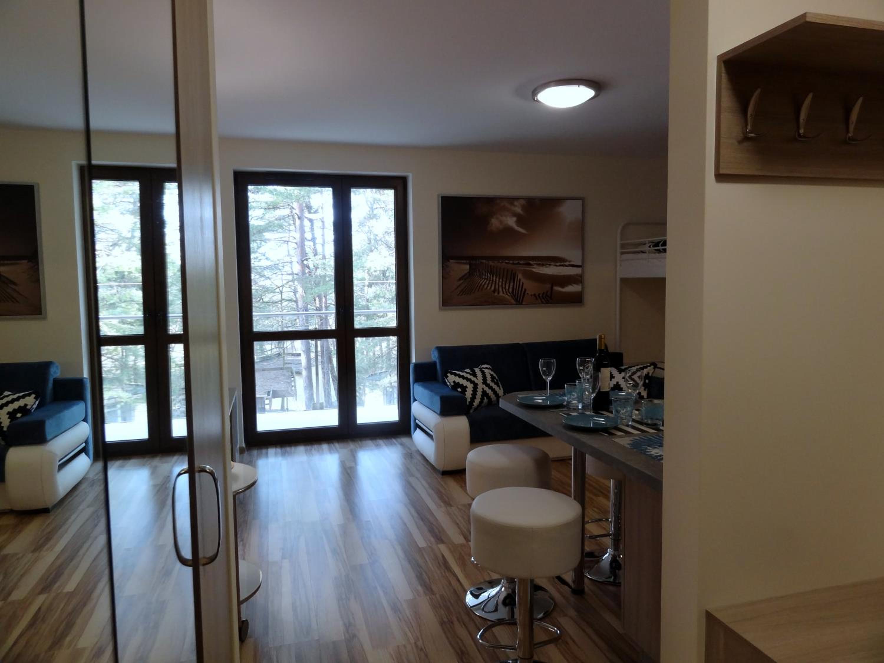 Apartment photo 1