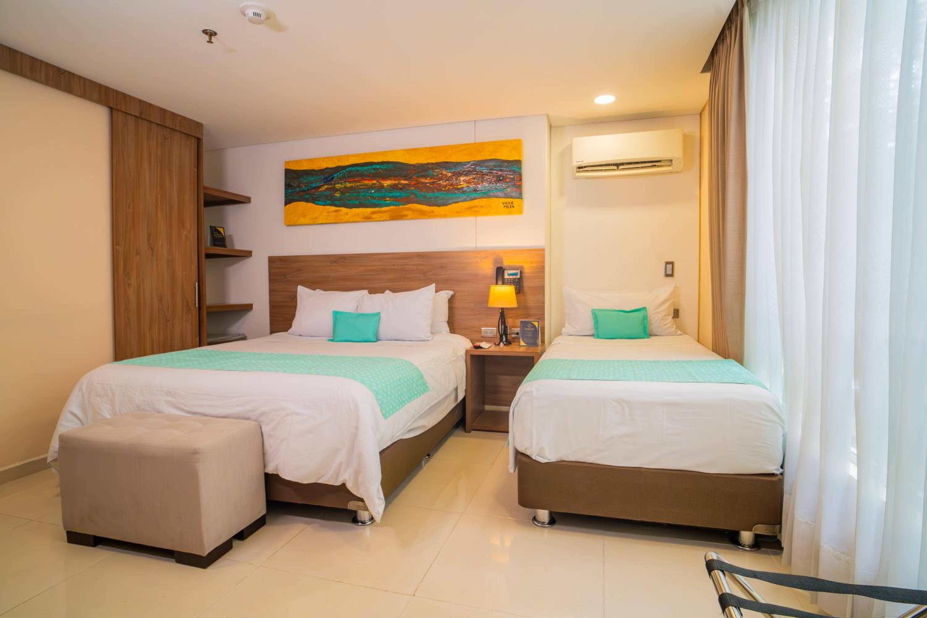 Twin Room - Photo 2