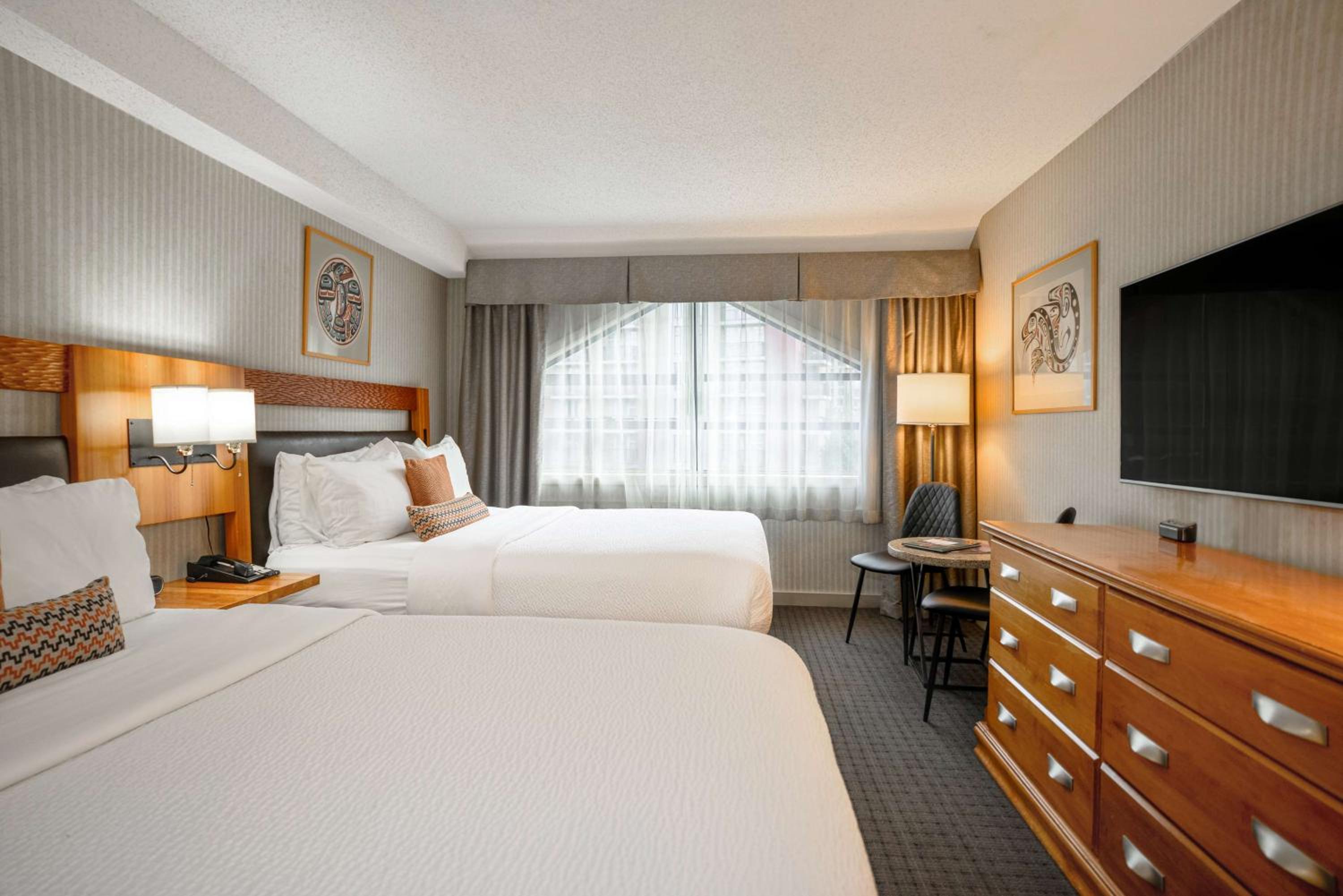 Coast Premium, Two Queens - Photo 2