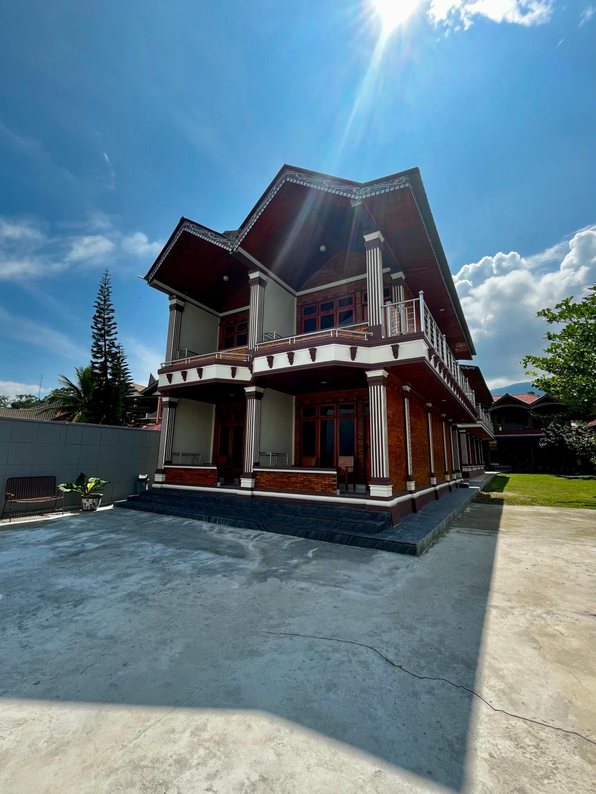 Triple Room with Lake View photo 1