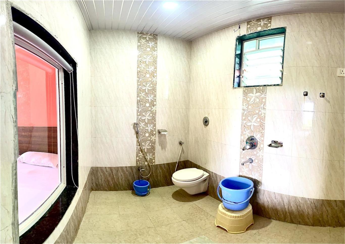 Quadruple Room with Mountain View photo 2