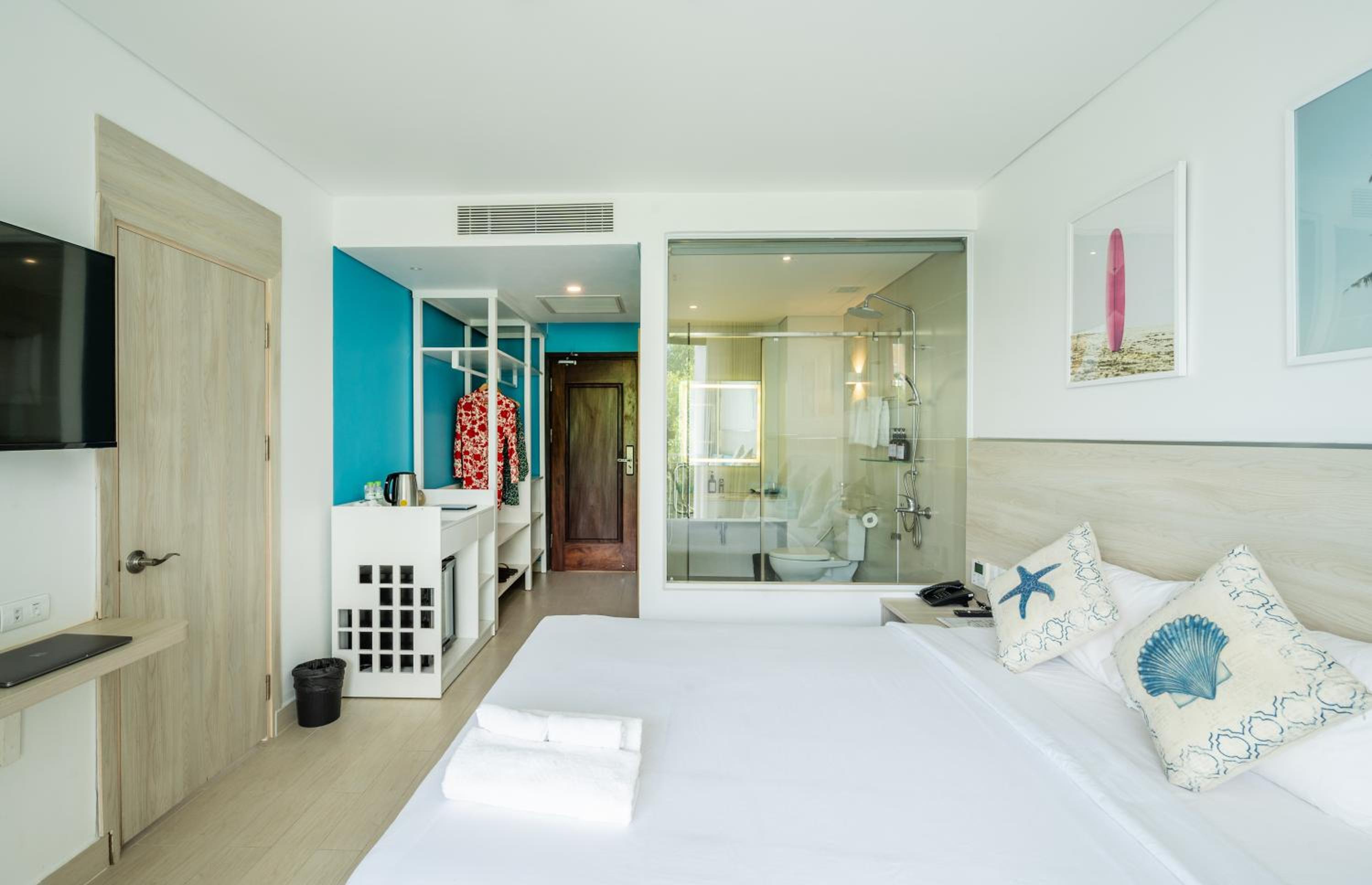 Standard Queen Room with Garden View - Photo 1