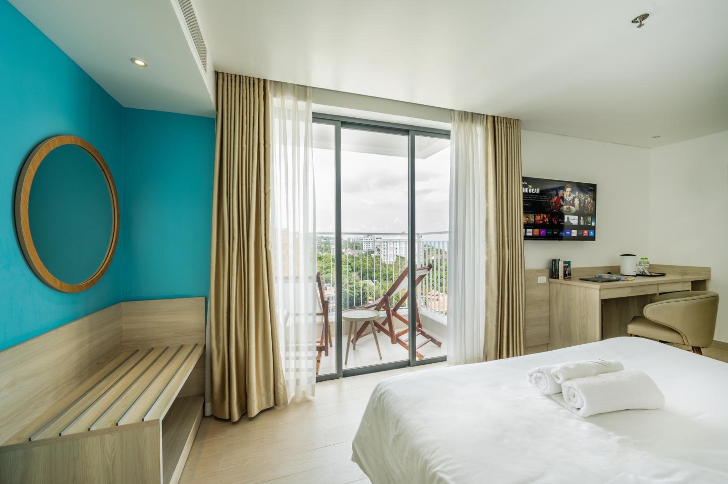 Triple Room with Sea View - Photo 12