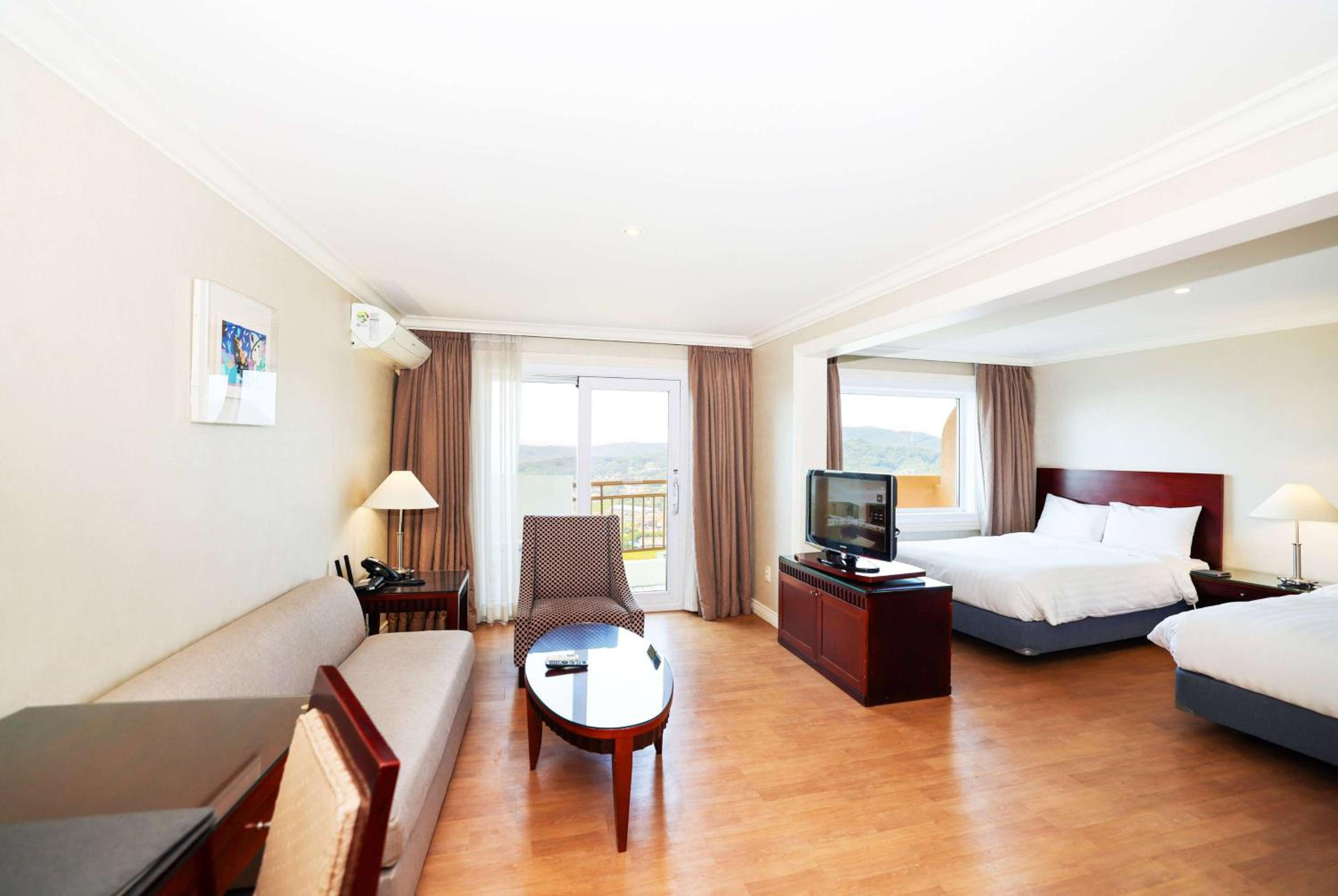 Junior Suite