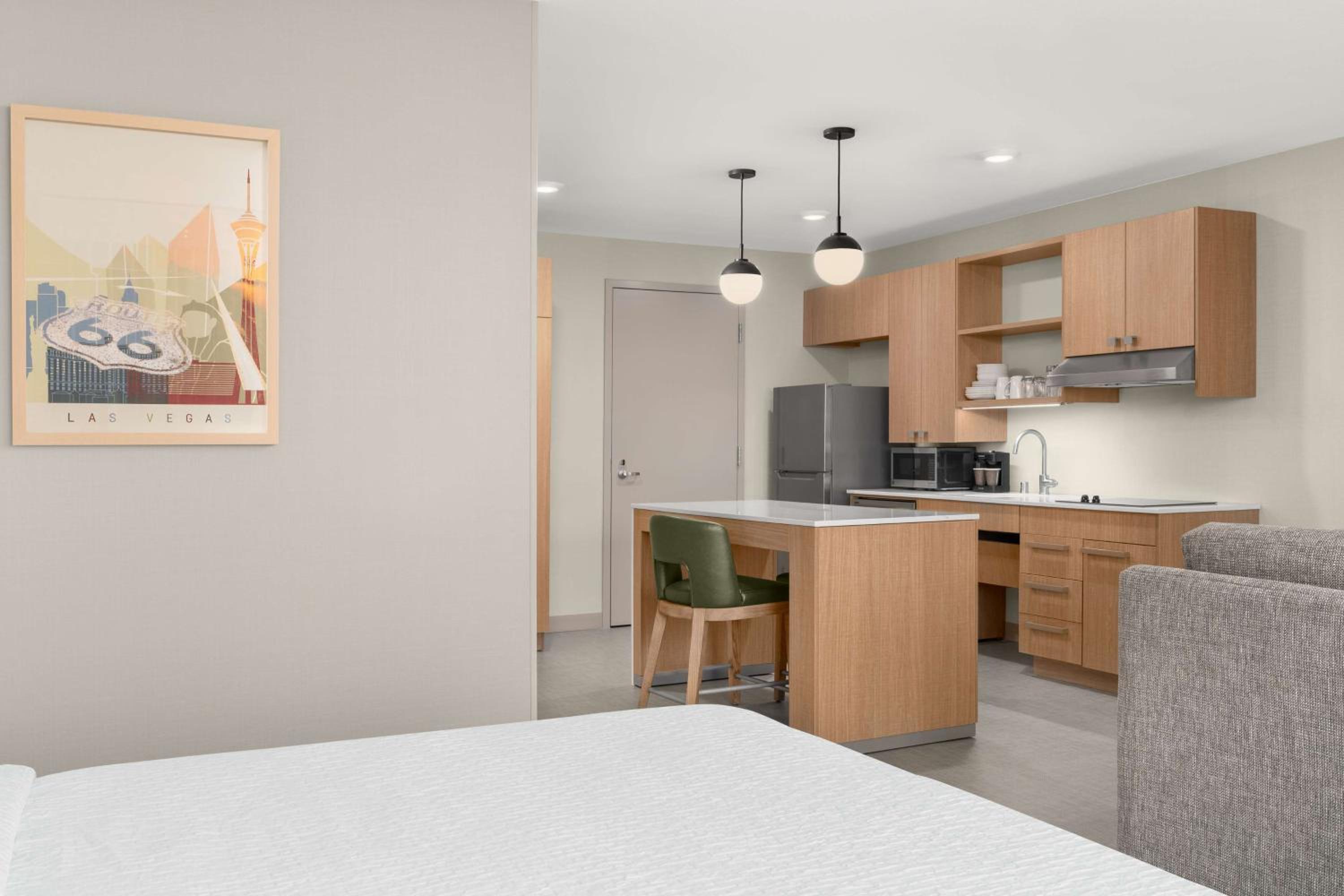 King Studio Suite - Photo 1