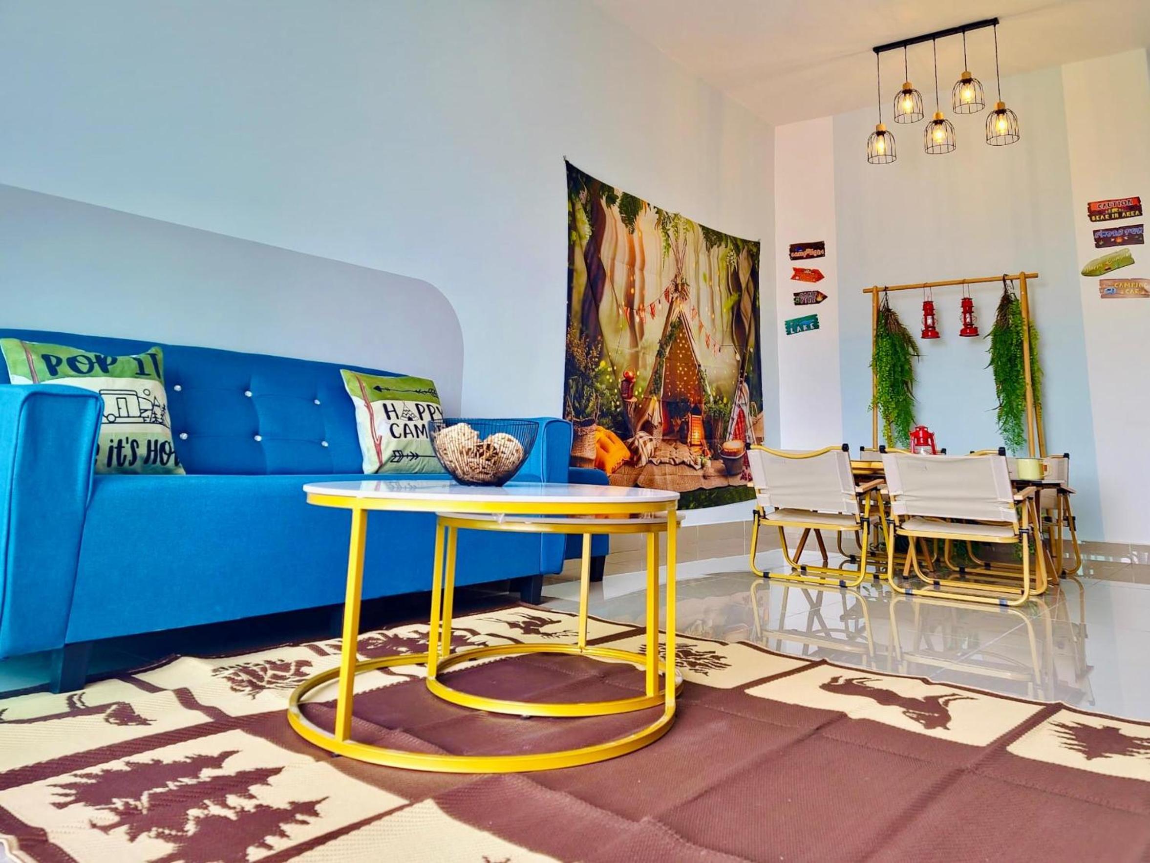 Three-Bedroom Apartment with Balcony photo 3