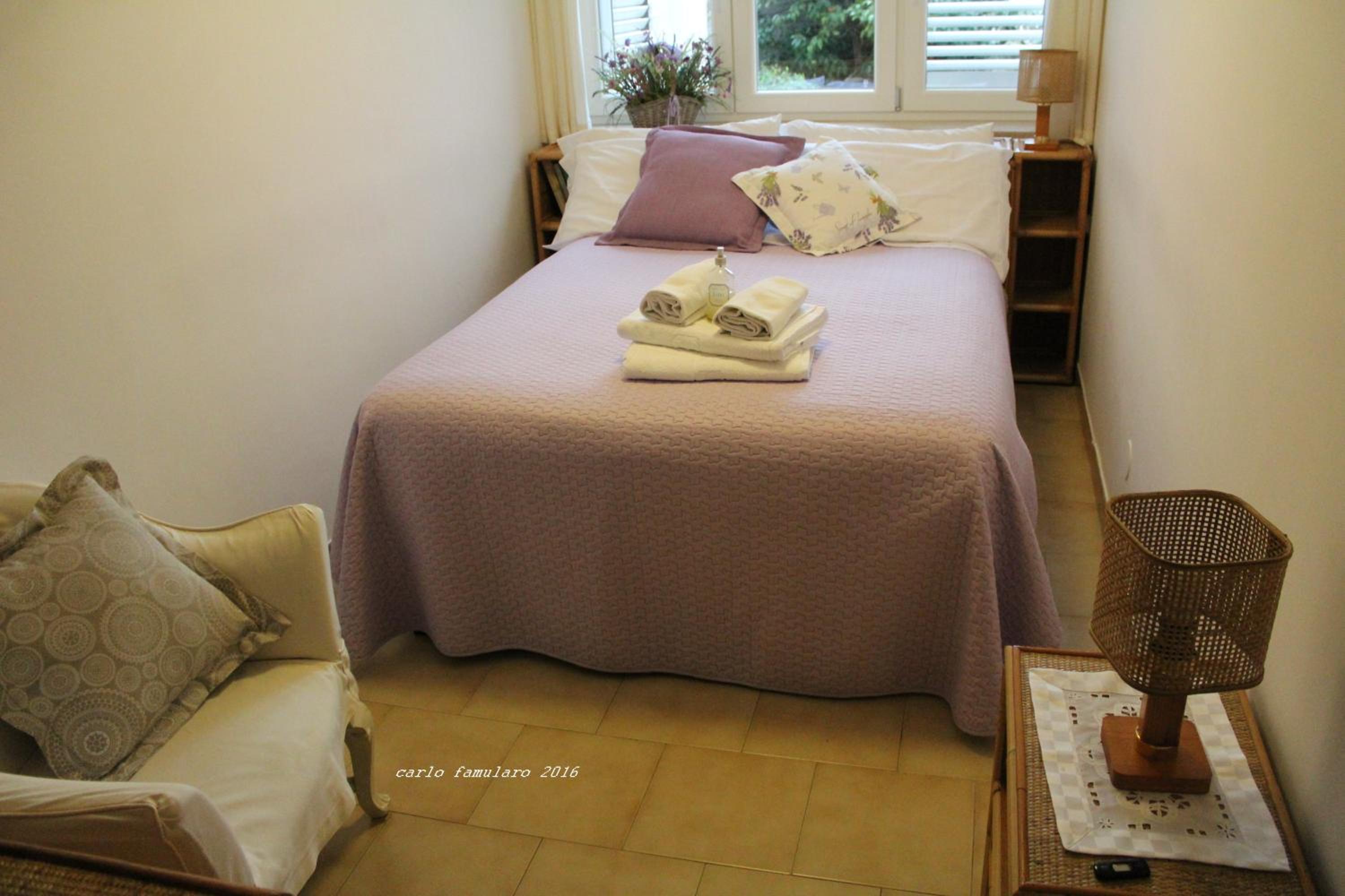 Two-Bedroom House photo 2