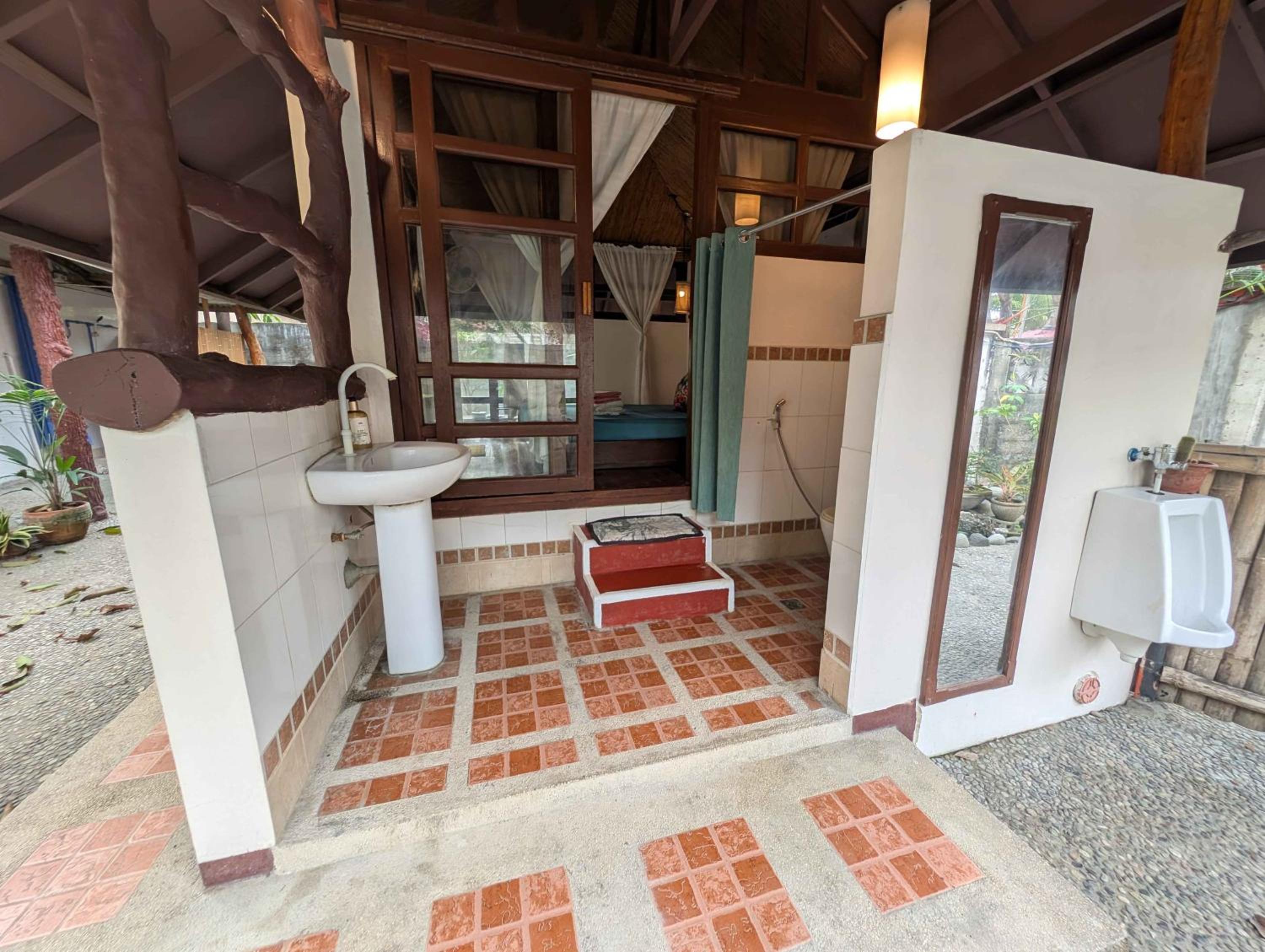 Deluxe Bungalow with Garden View photo 1