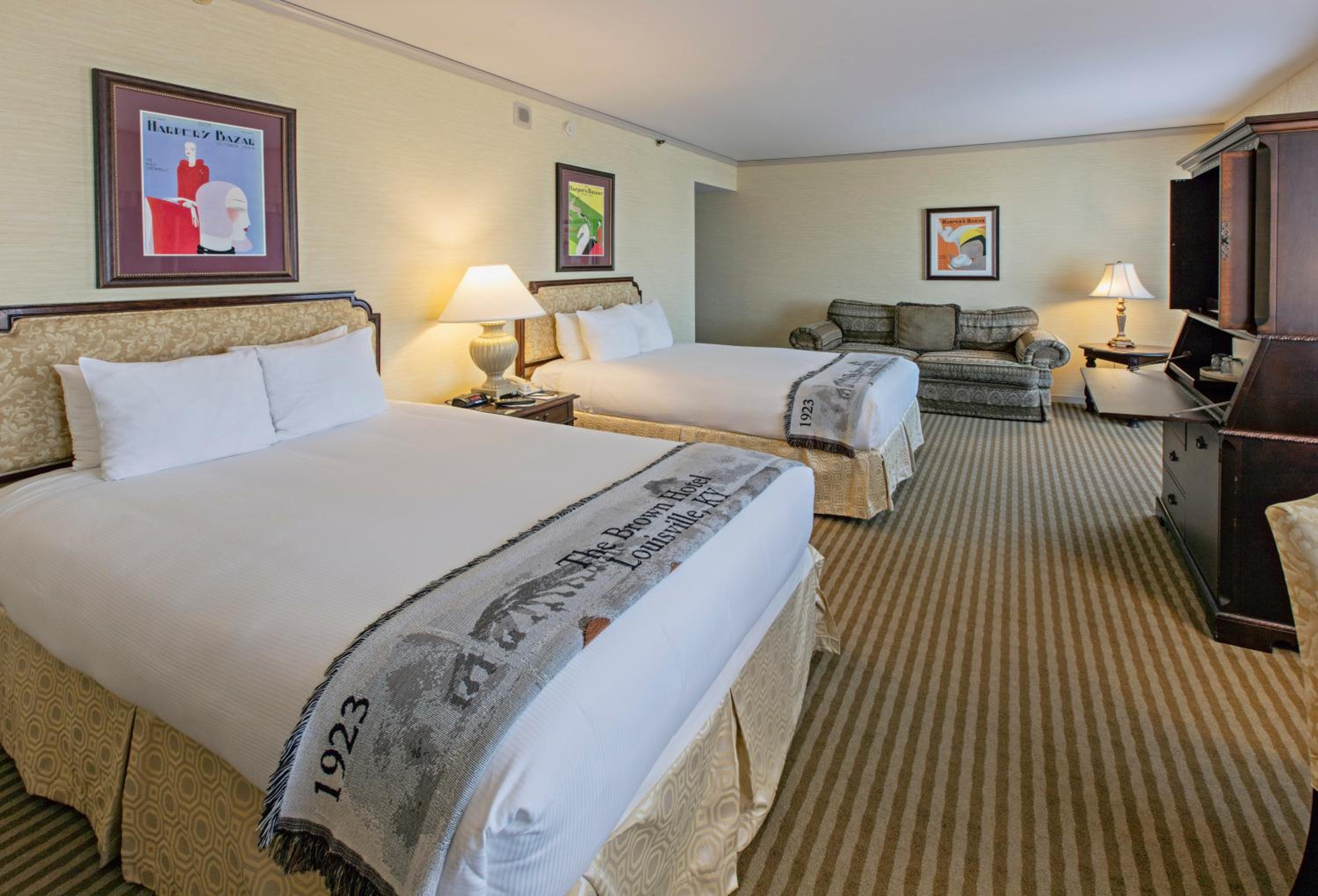 Deluxe Double Room with Two Double Beds - Photo 5