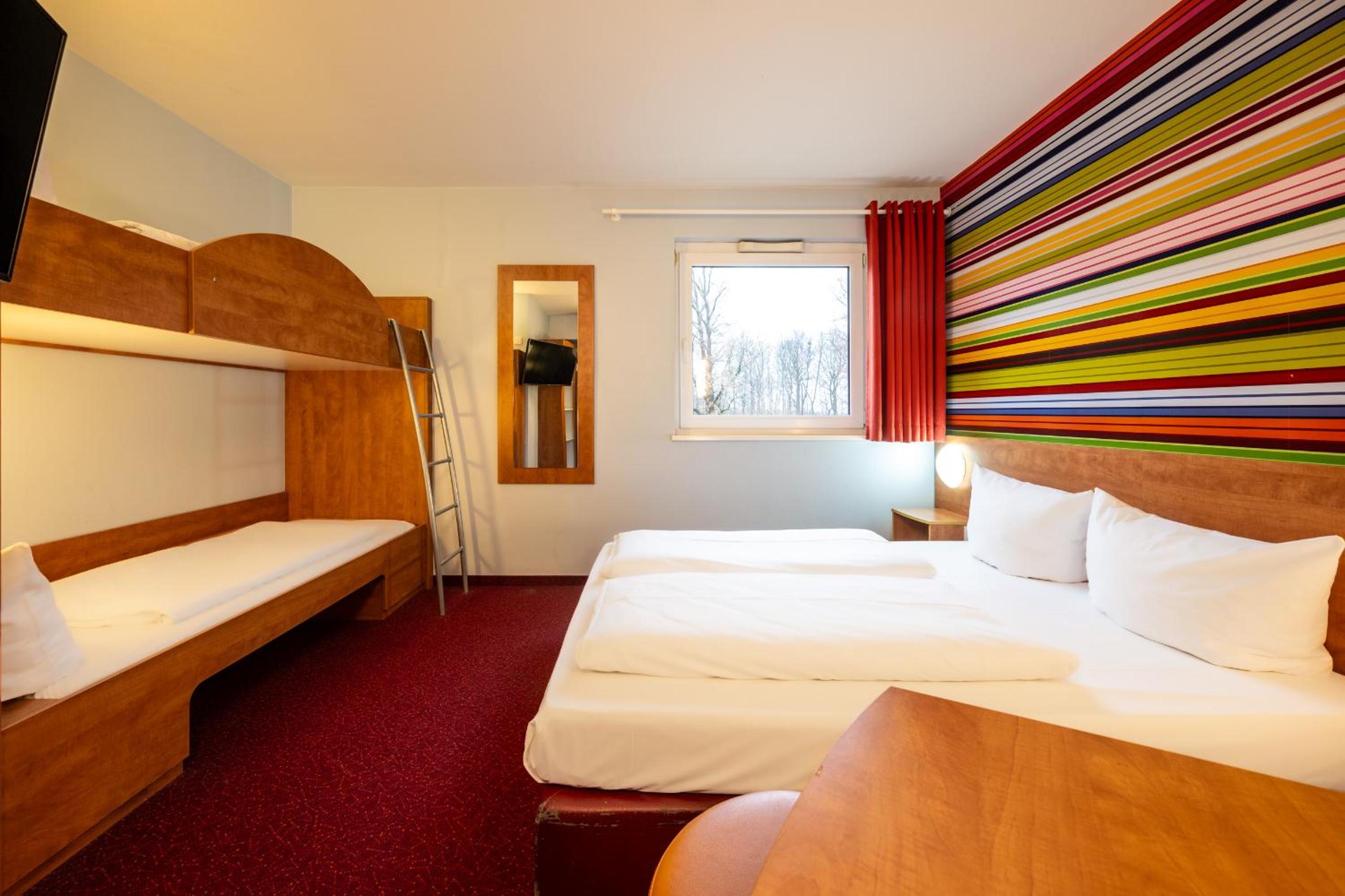 Quadruple Room photo 2