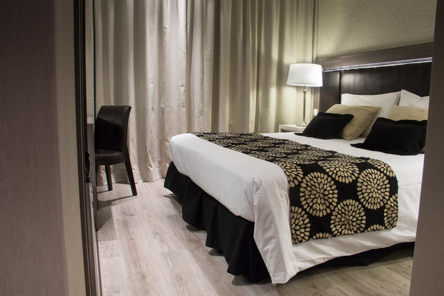 Standard Twin Room photo 2