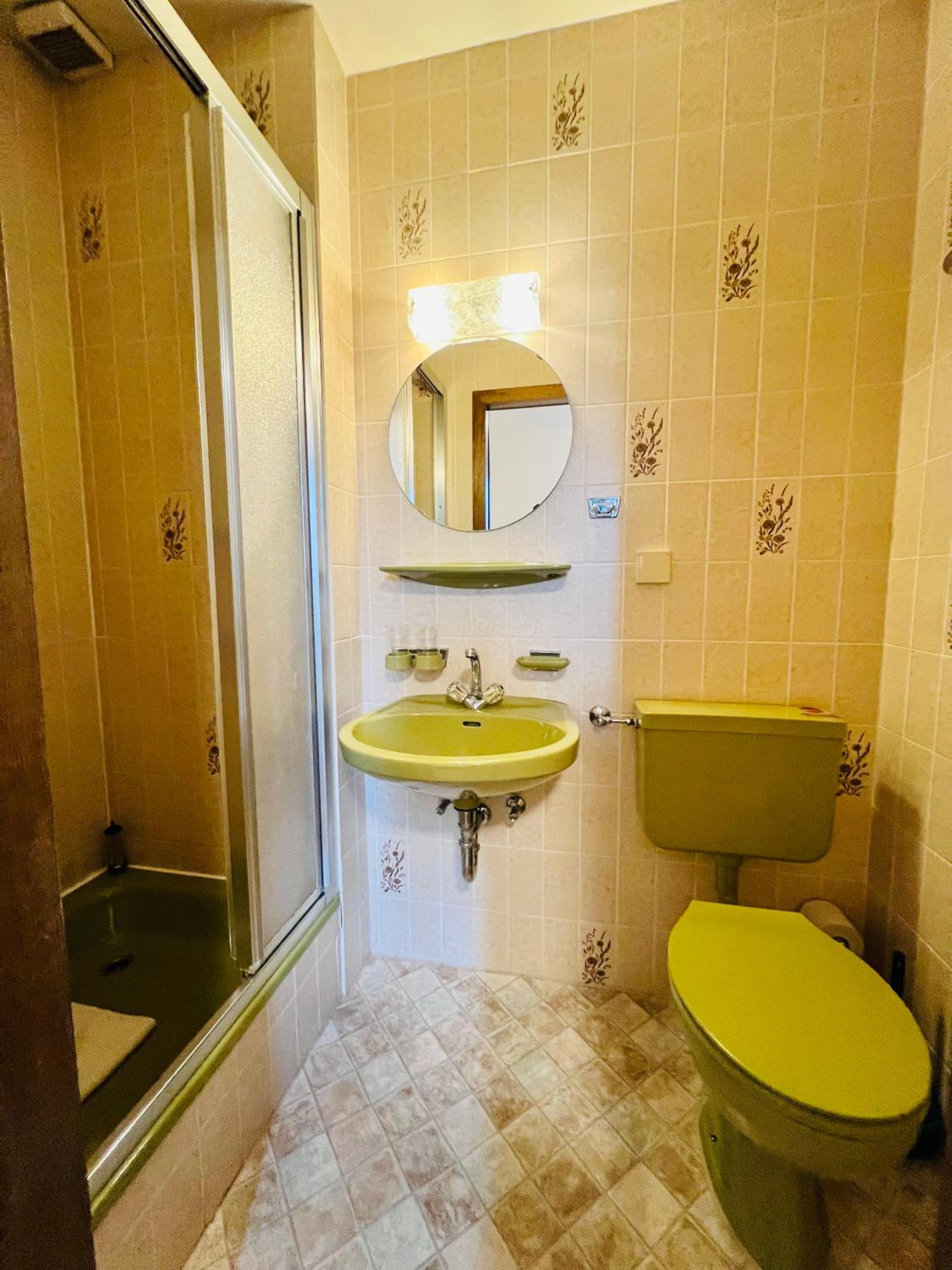 Double Room - Photo 13