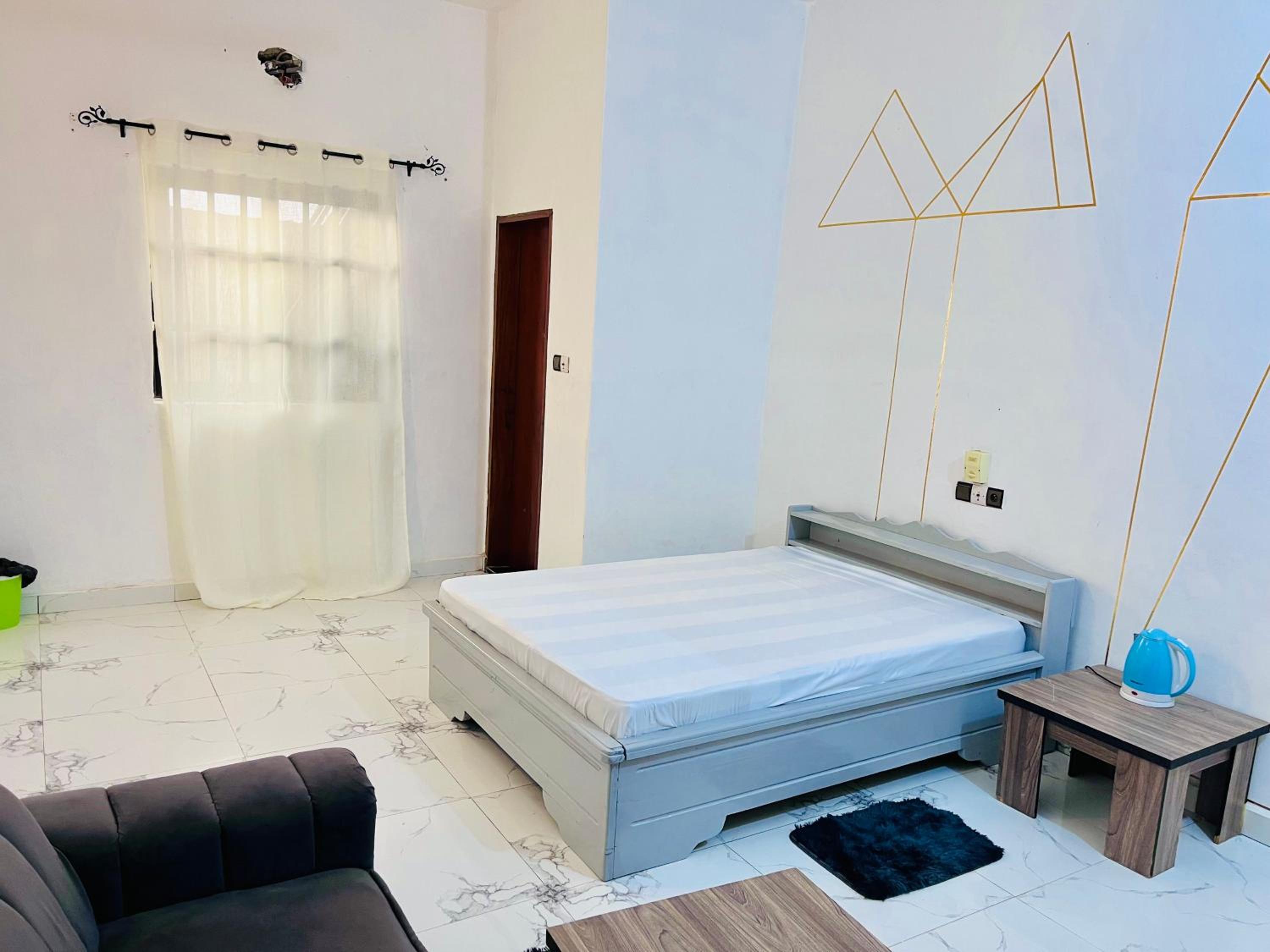 Deluxe Room (2 Adults + 1 Child) photo 2