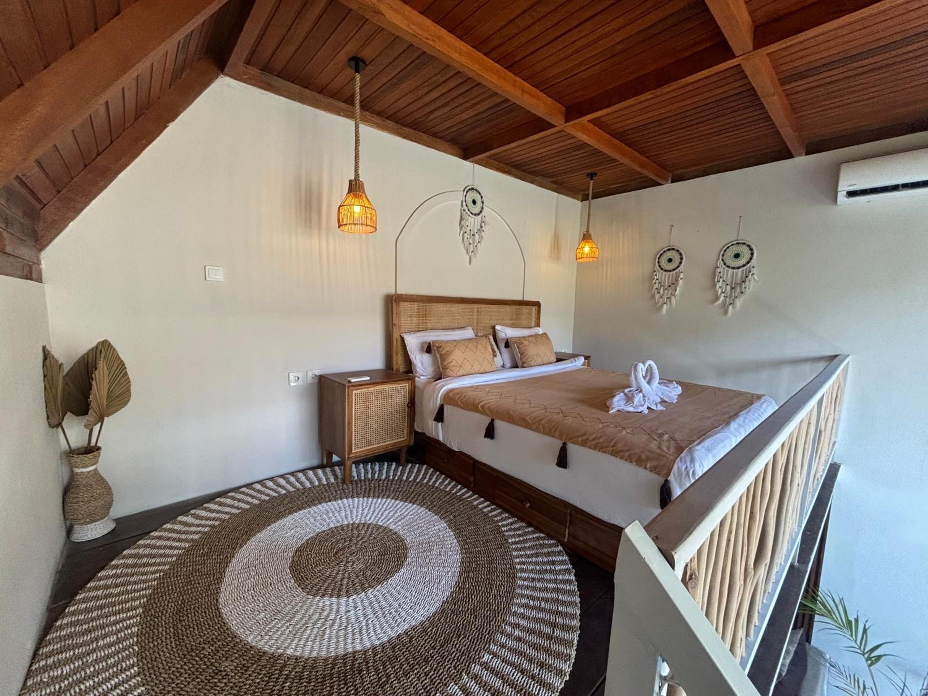 Junior Suite with Pool View
