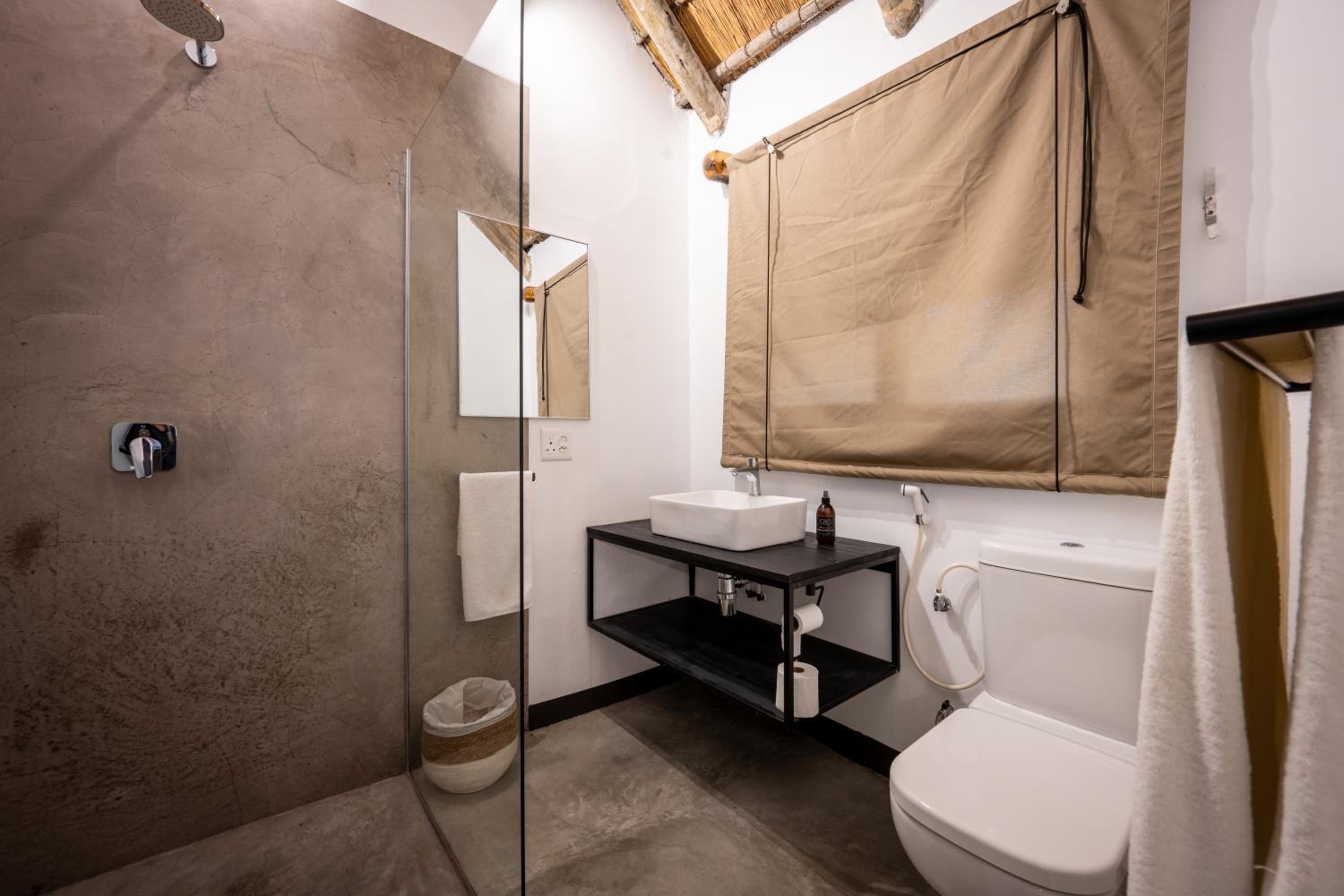 Deluxe King Room photo 3
