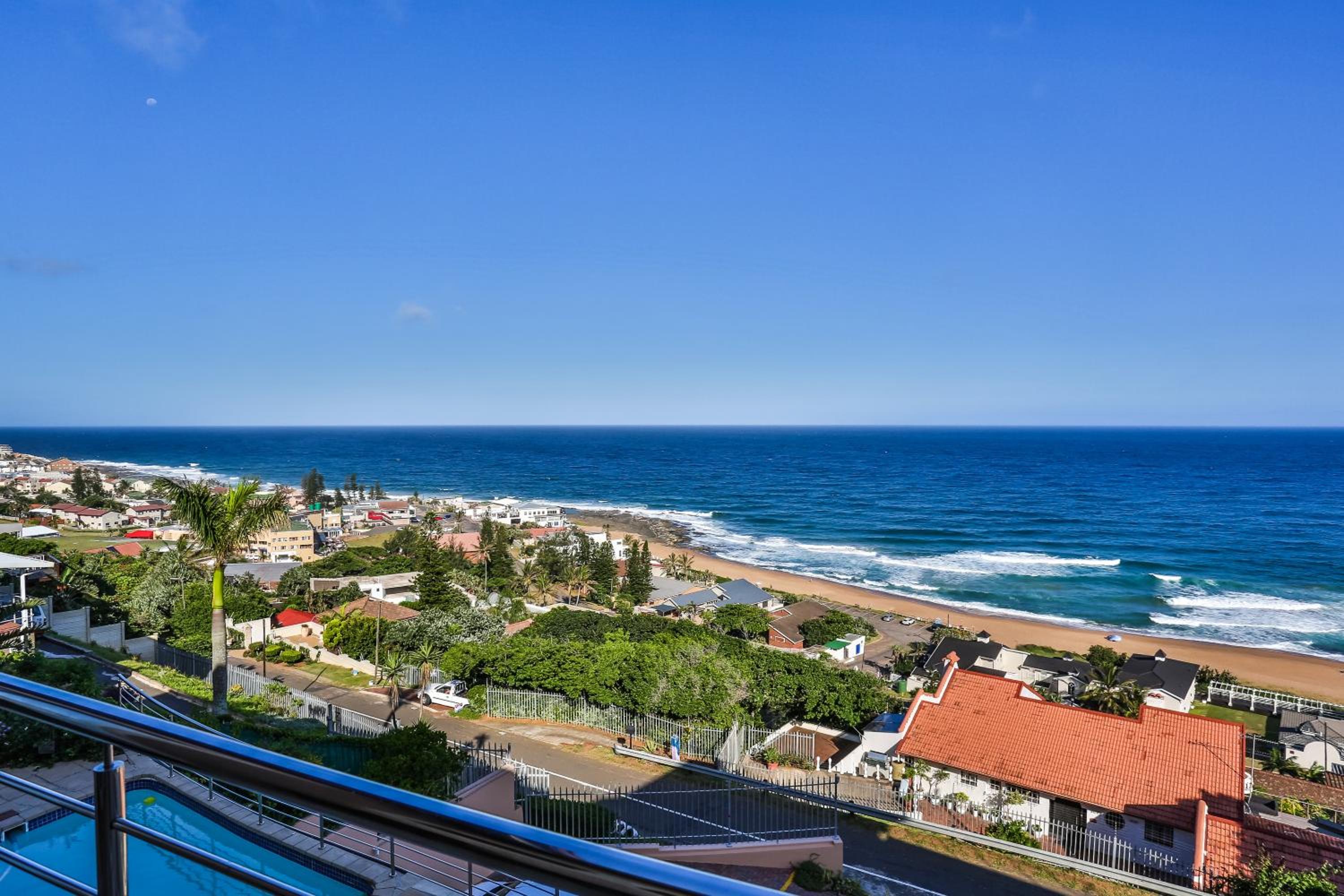 King or Twin Room with Balcony and Sea View - Photo 7