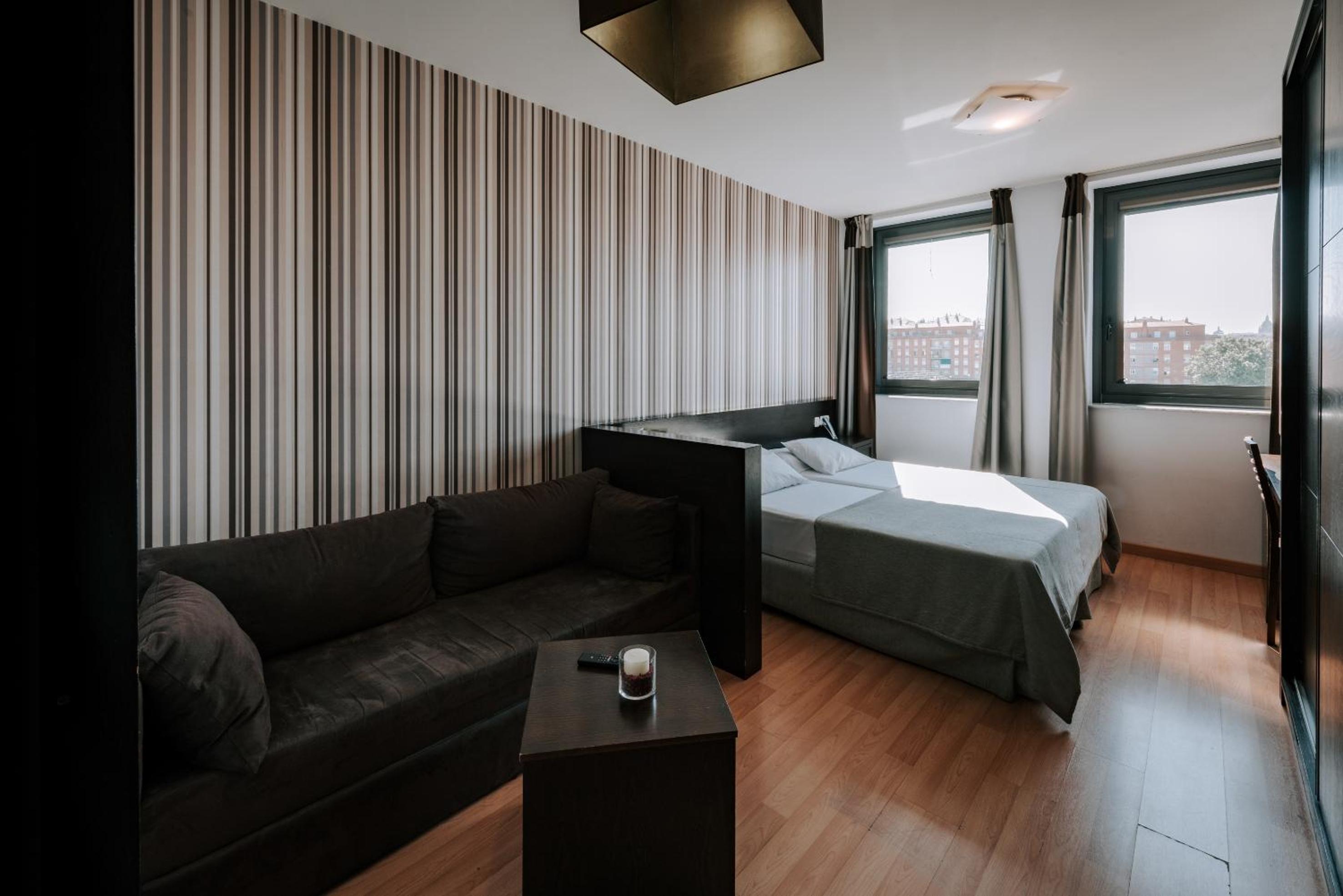 Double Room with Parking Included