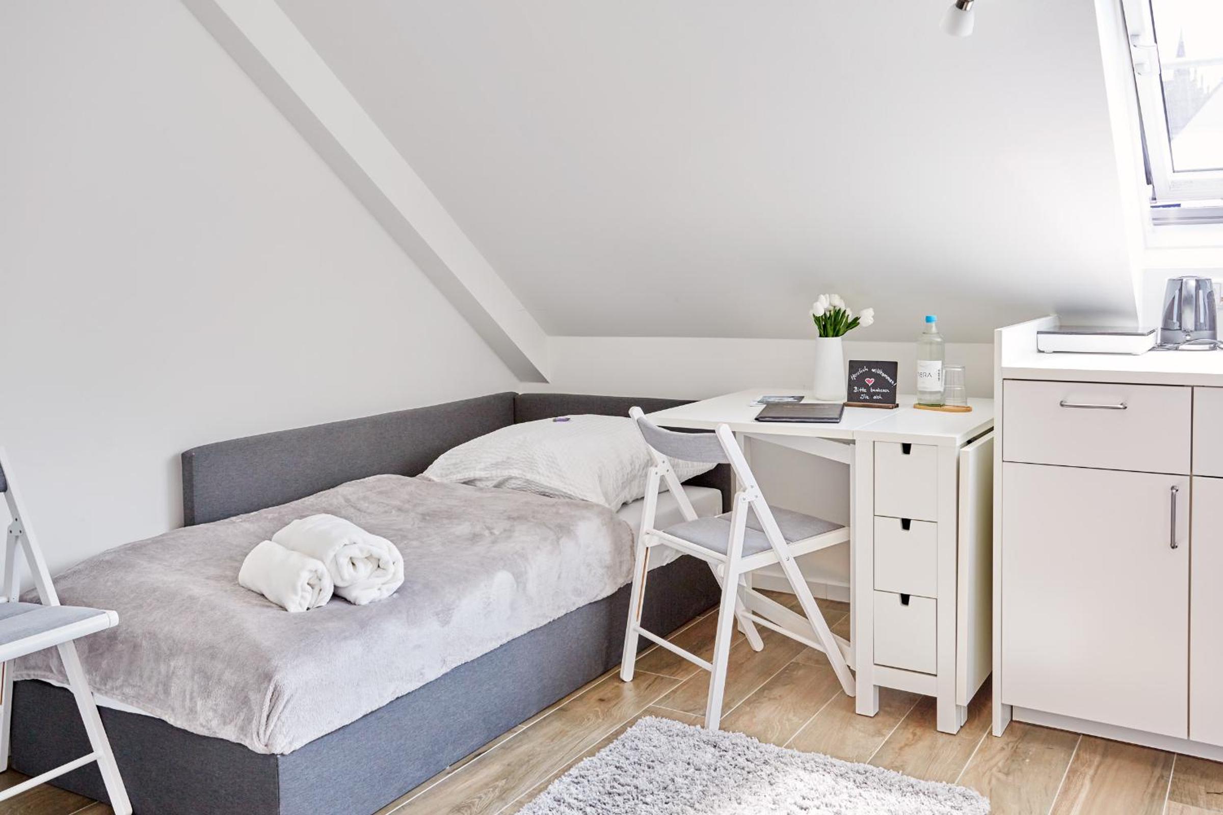 Studio Apartment photo 1