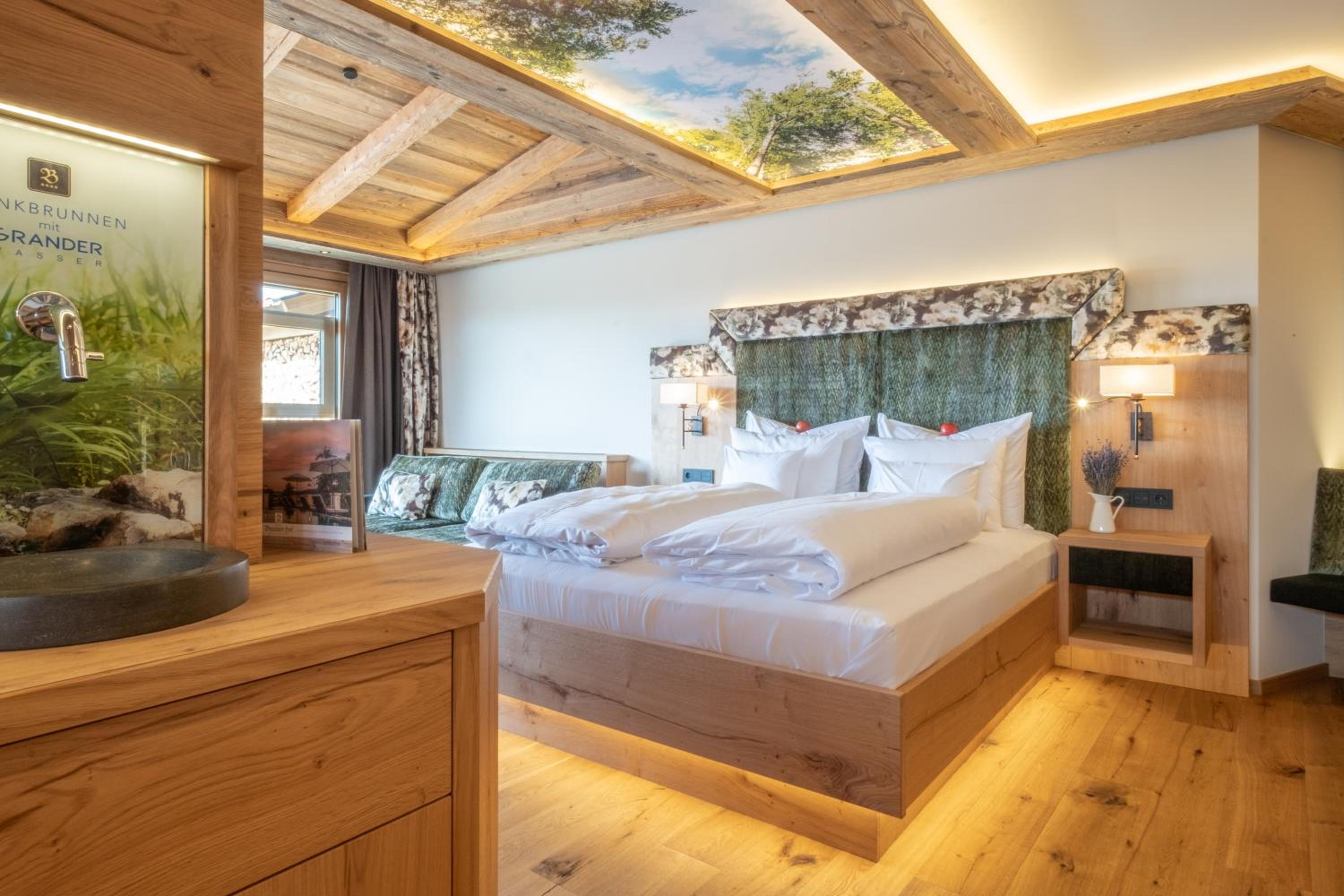Suite with Sauna