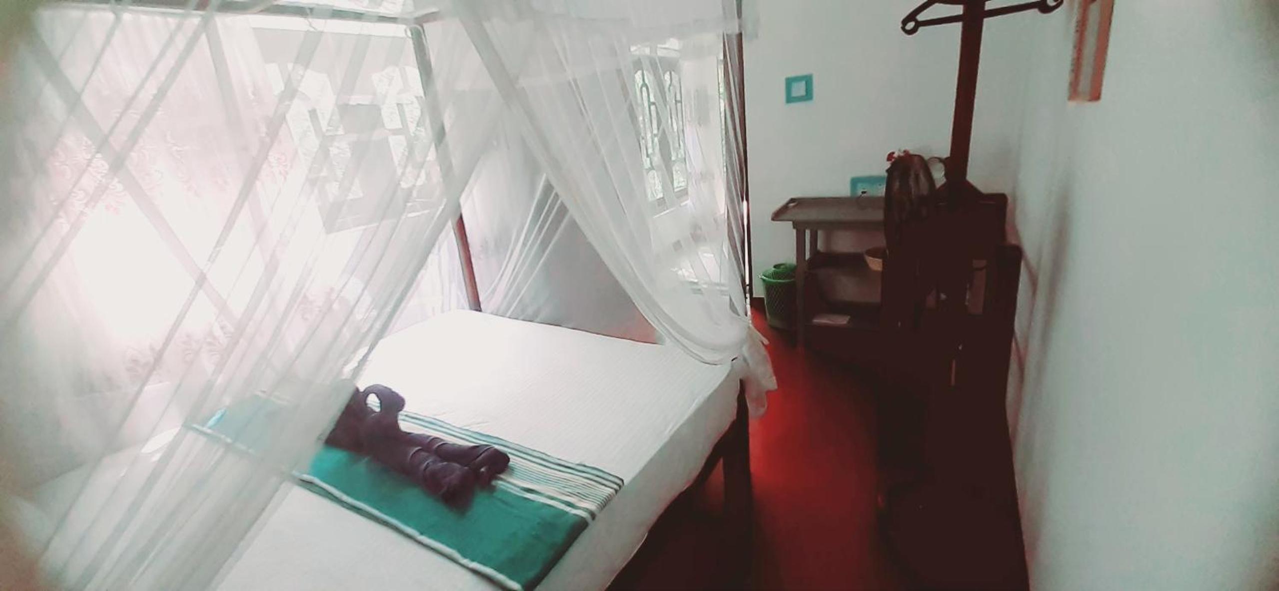 Budget Double Room photo 1