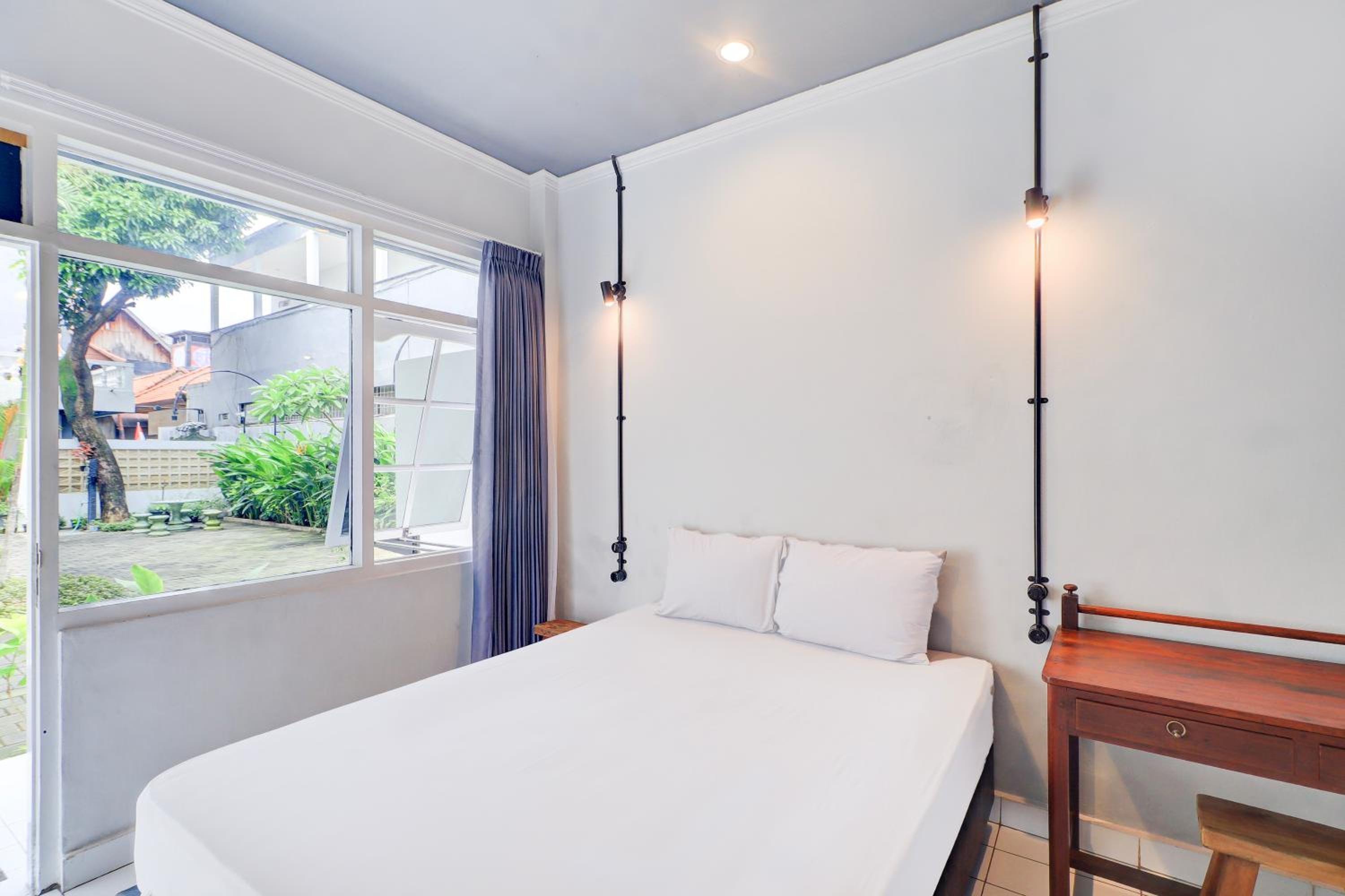 Deluxe Double Room photo 3