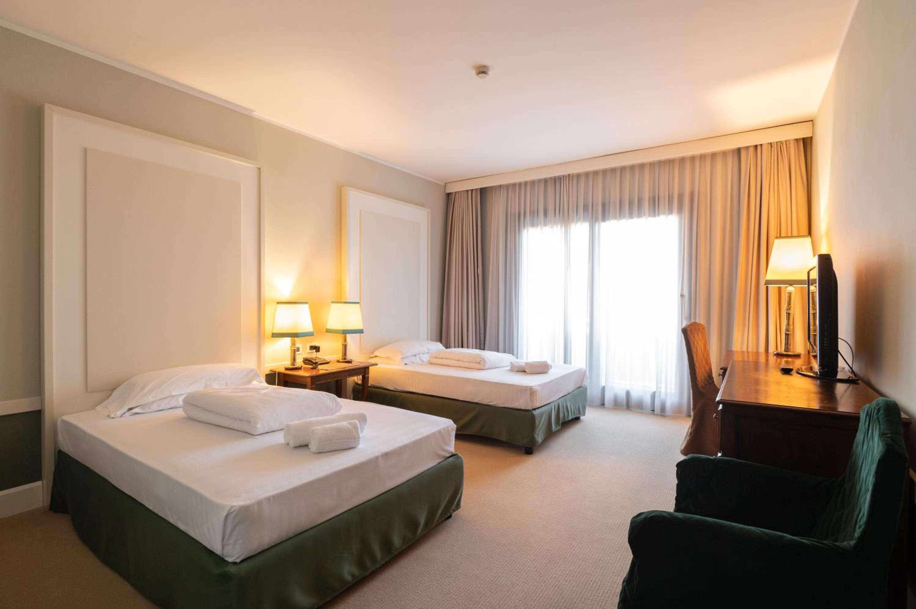 Superior Queen Room with Two Queen Beds