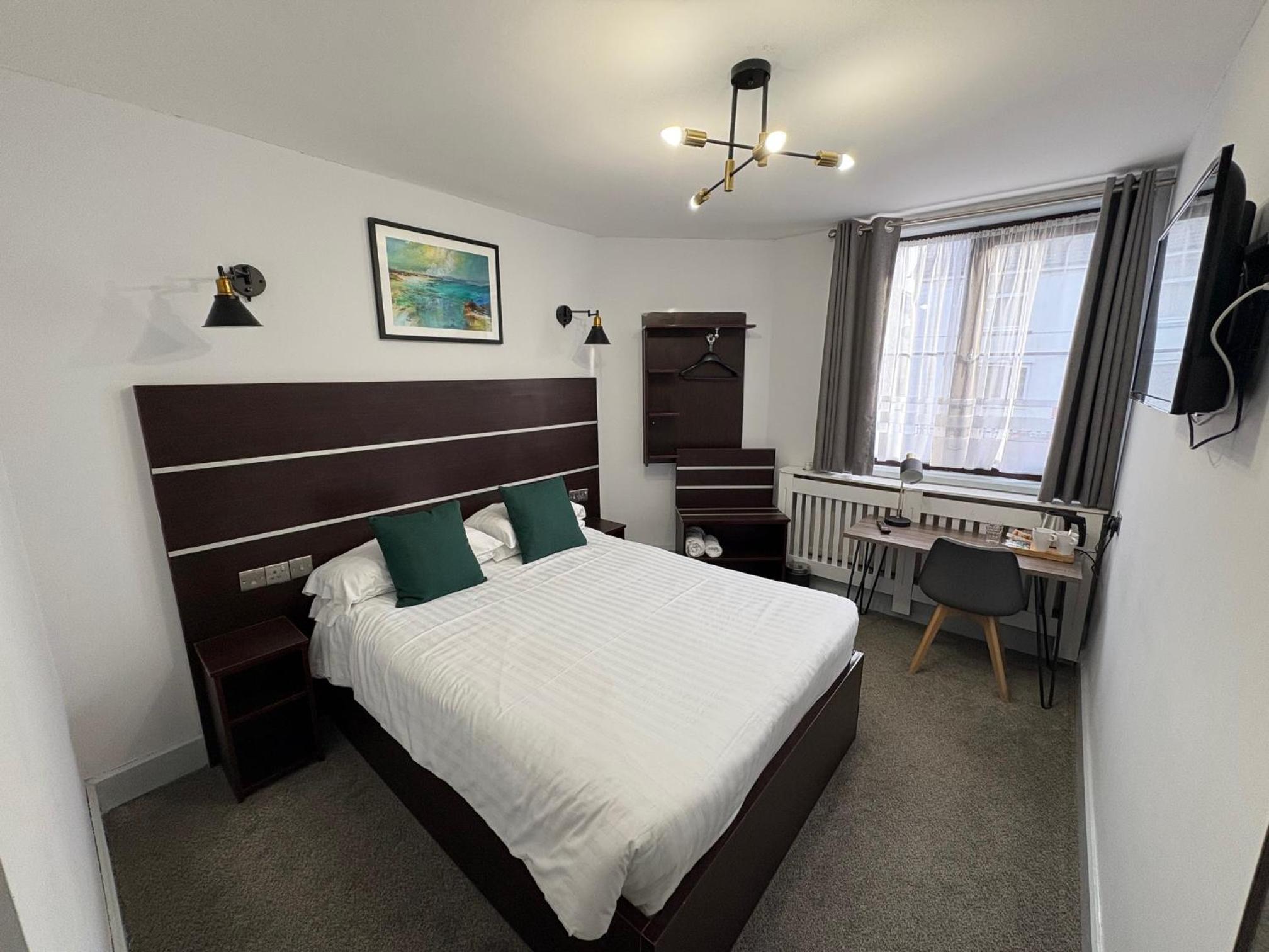 Standard Double Room - Non-Smoking - Photo 1