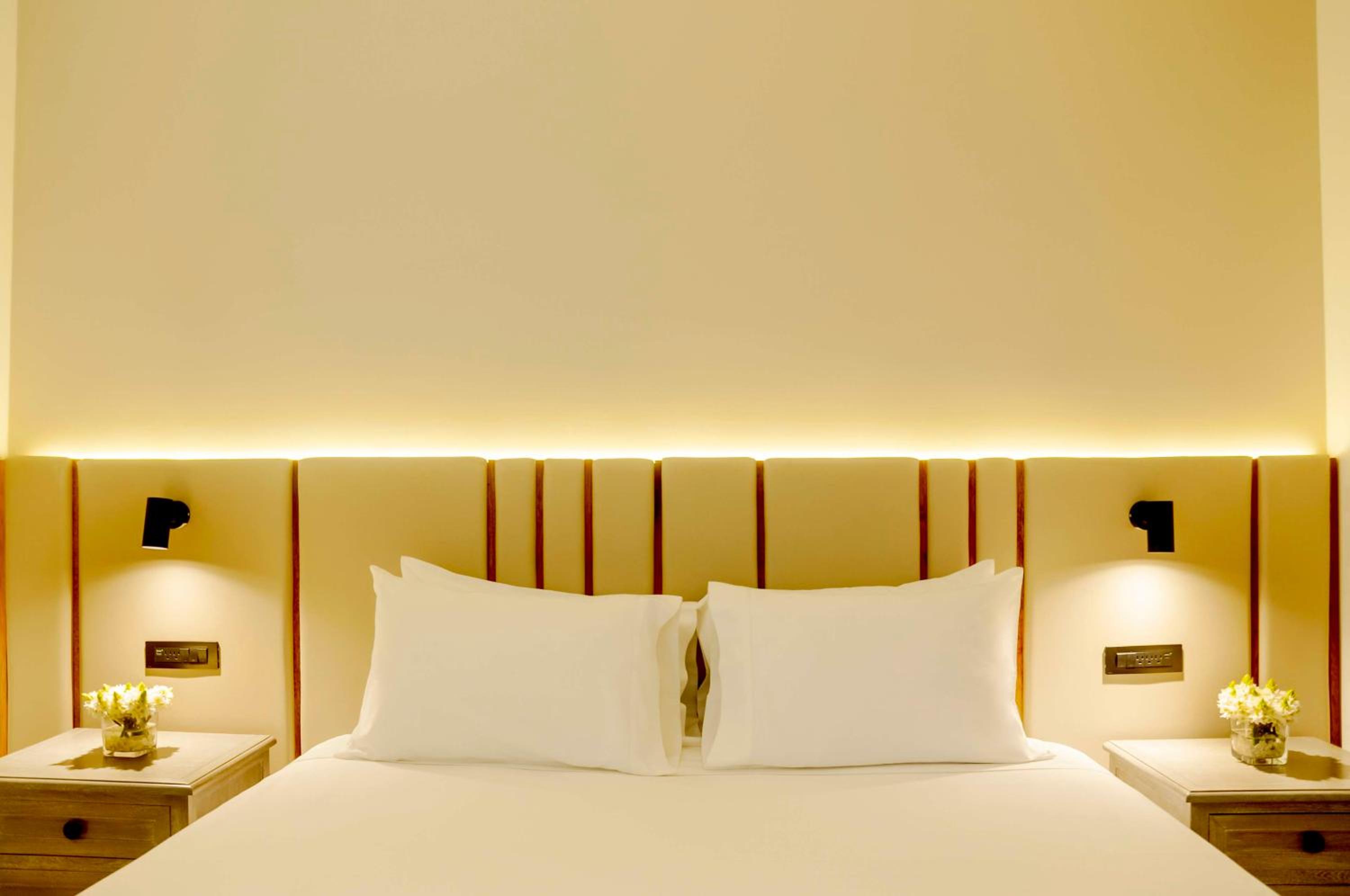 Superior Room with Extra Bed photo 2