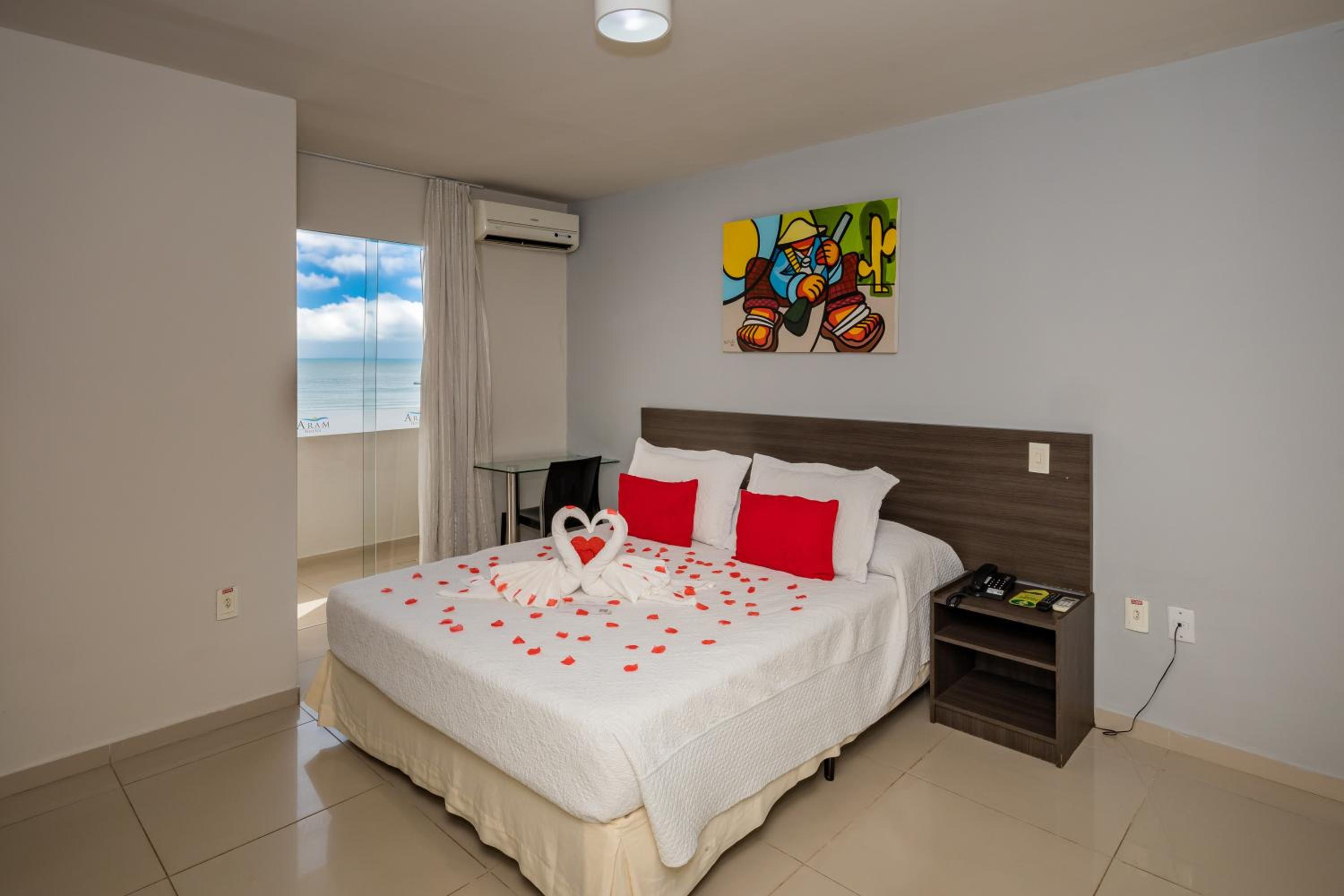 Deluxe Room with Sea View photo 1