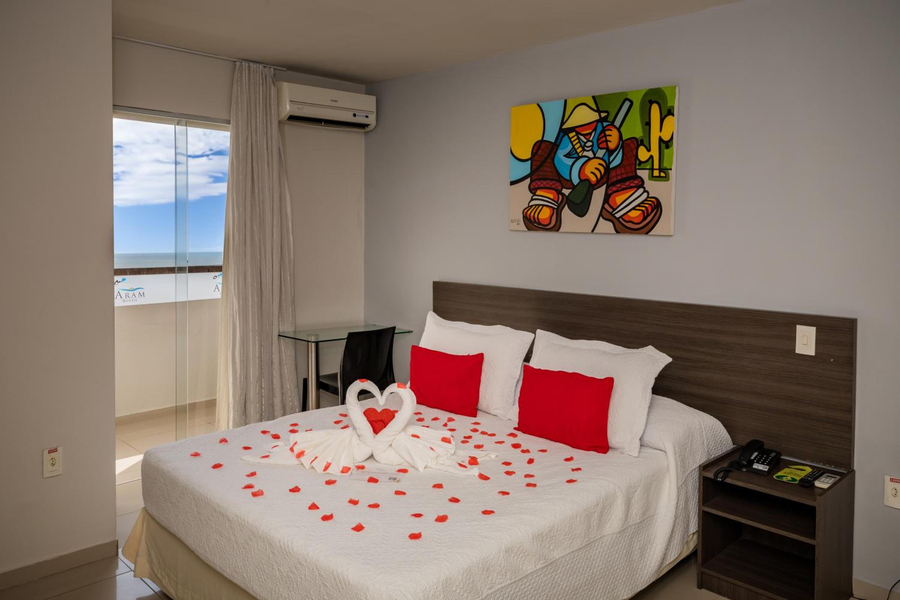 Deluxe Room with Sea View photo 3