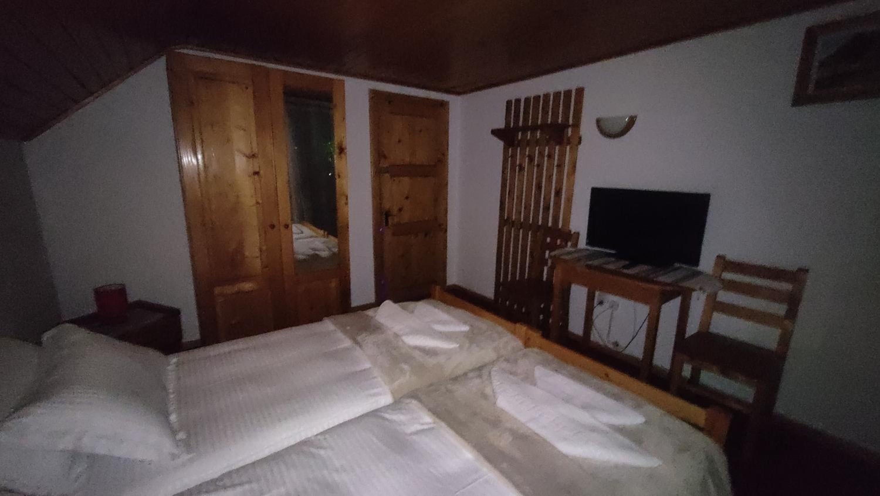 Standard Double or Twin Room with Balcony photo 2