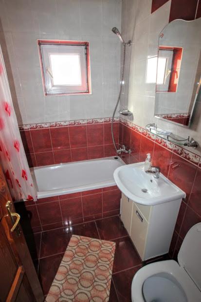 Double Room - Photo 19