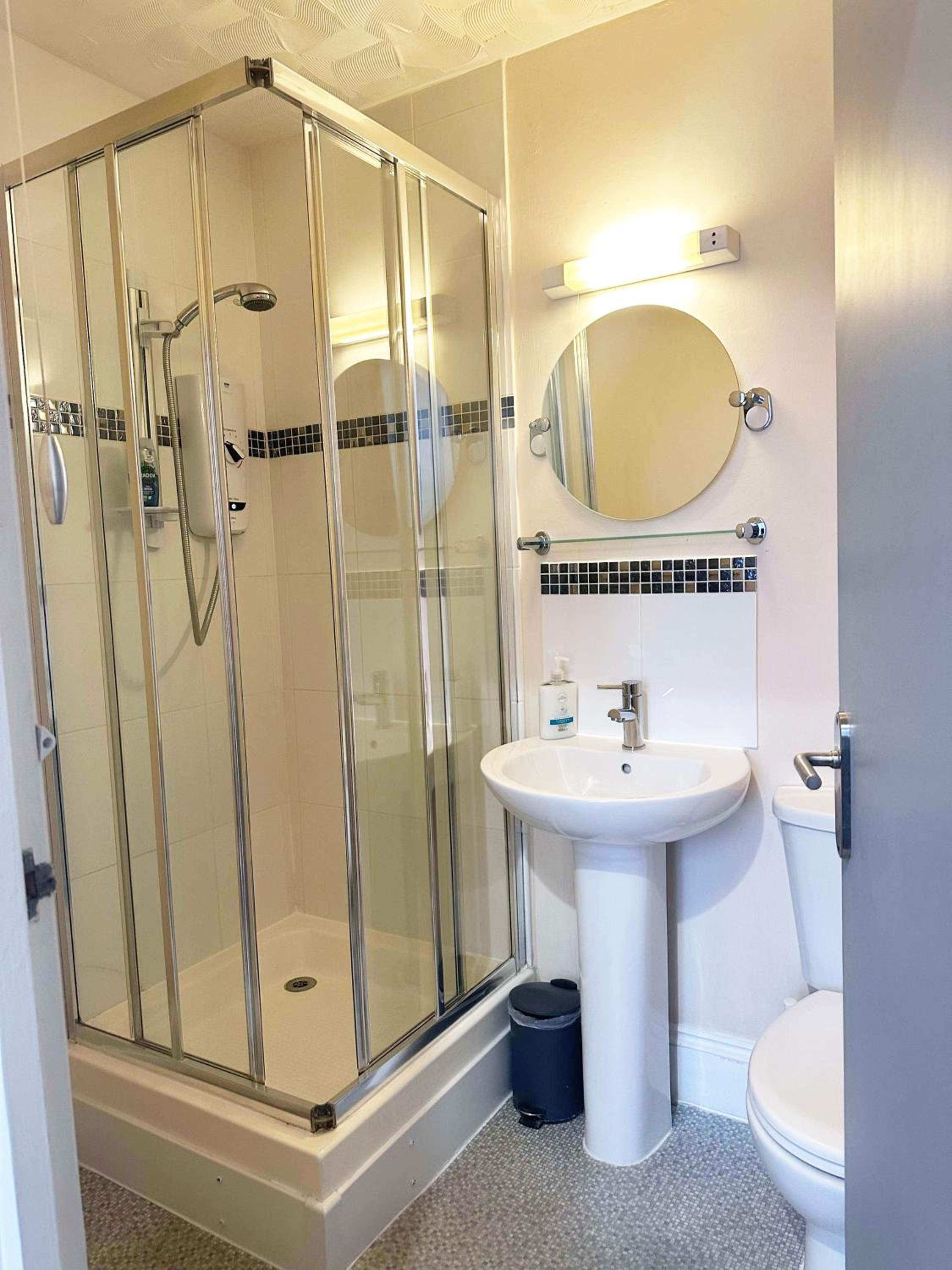Large Single Room