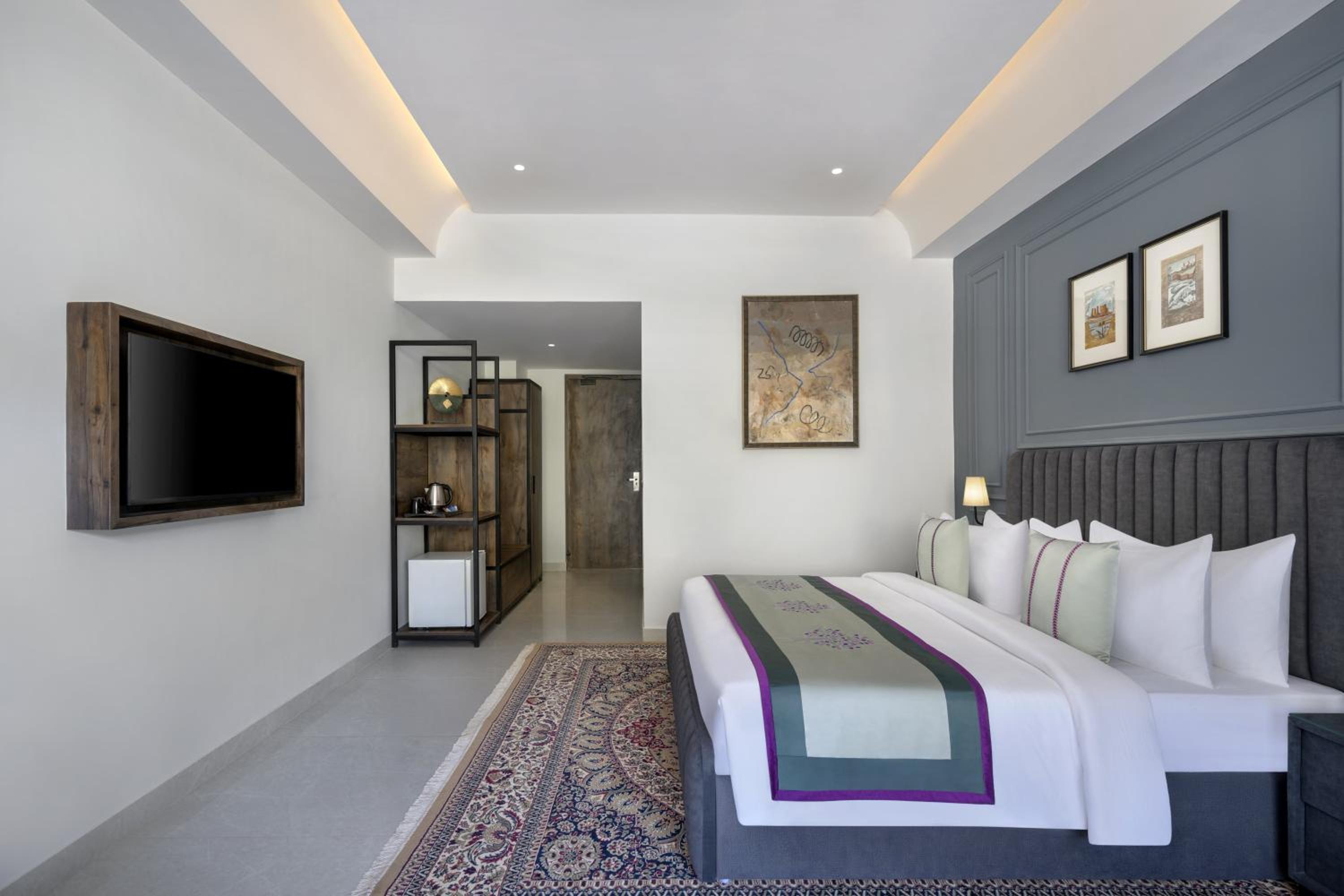 Club room with Private balcony - Photo 3