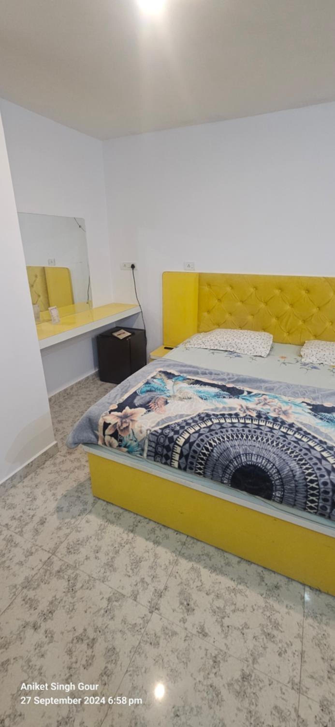Deluxe King Suite