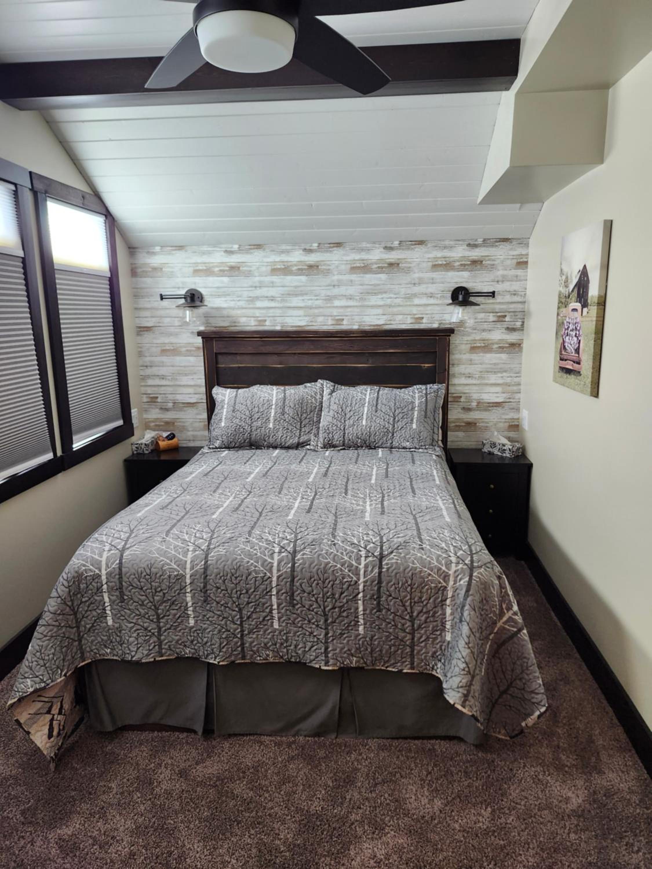 Queen Room