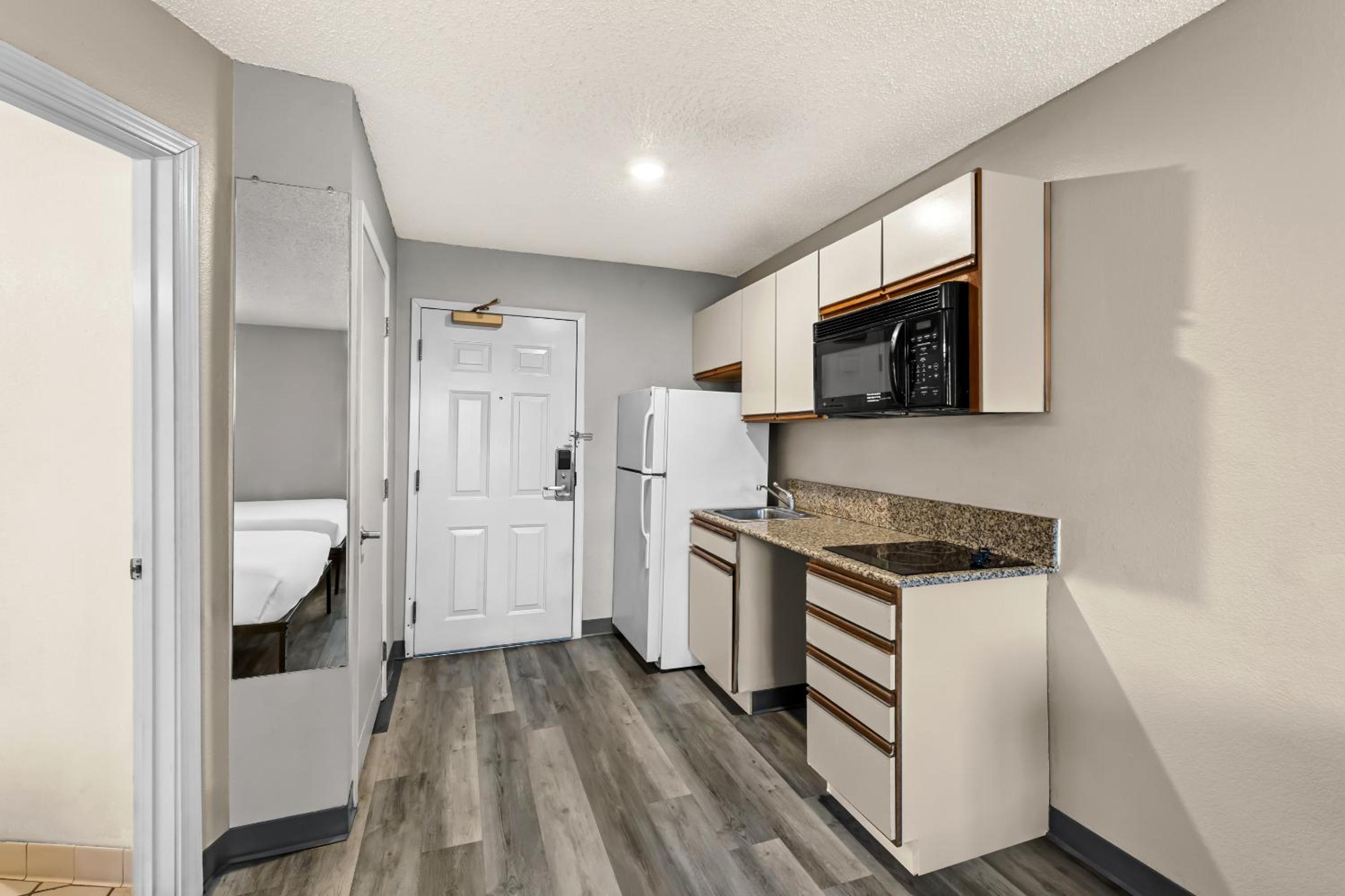 Efficiency Double Room with Two Double Beds - Accessible/Non-Smoking