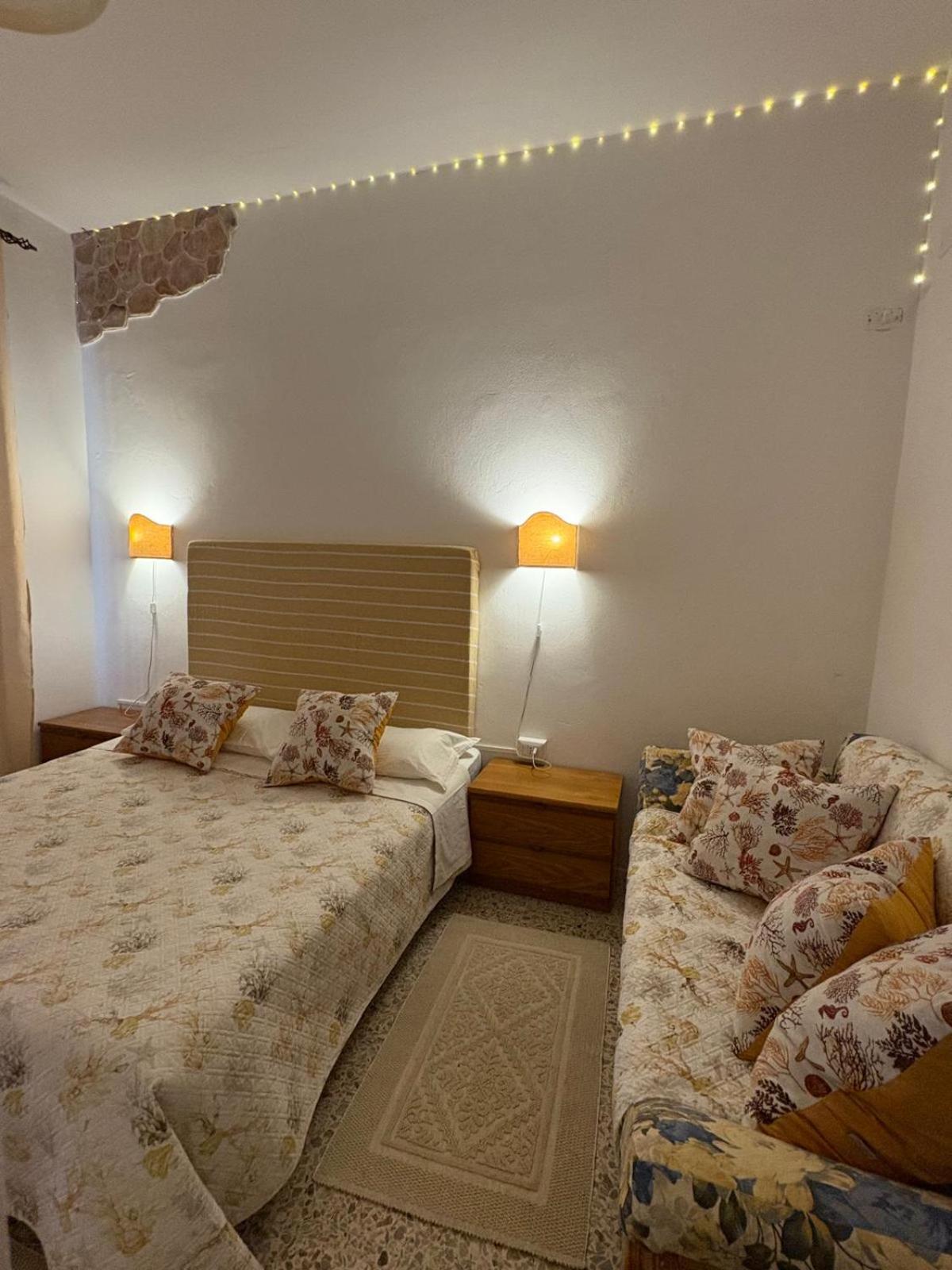 Triple Room with Terrace - Photo 2