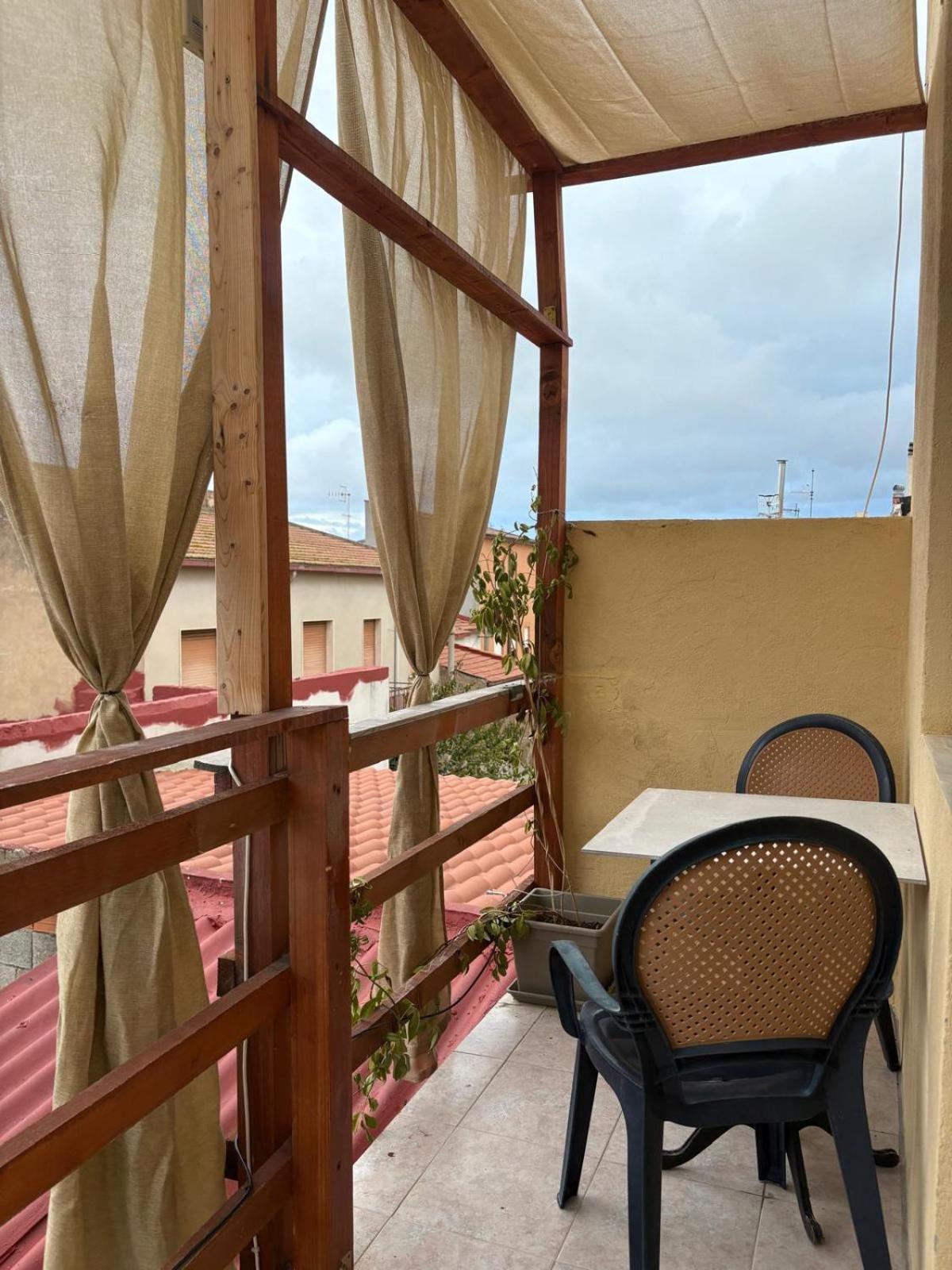 Triple Room with Terrace - Photo 7