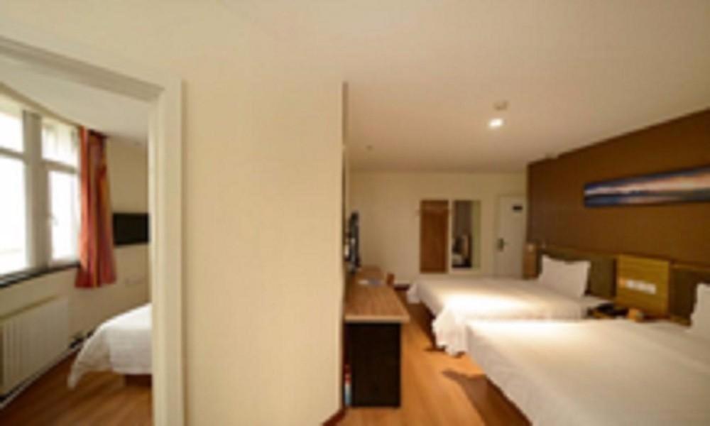 Premium Suite