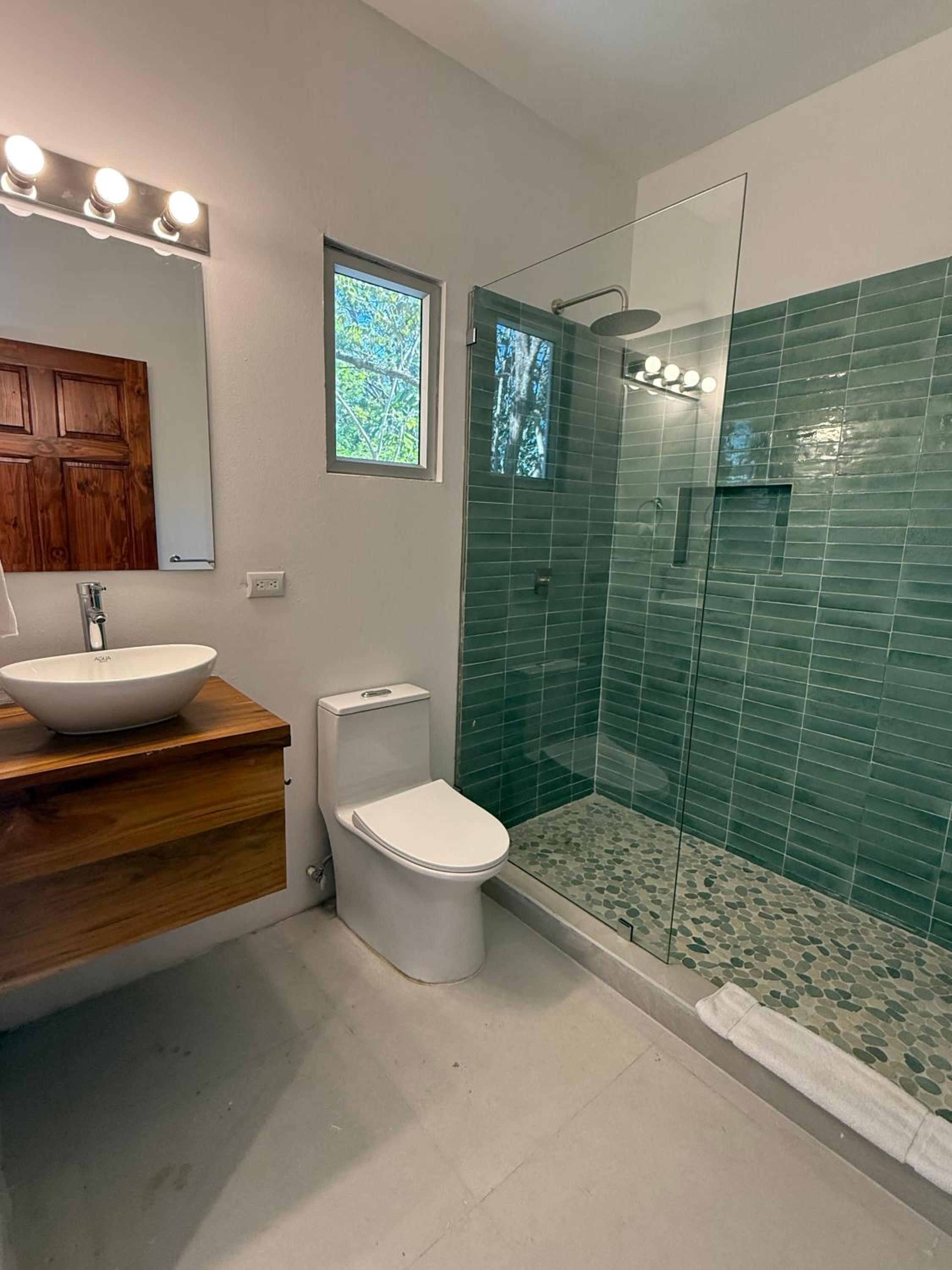 Standard Triple Room - Photo 1