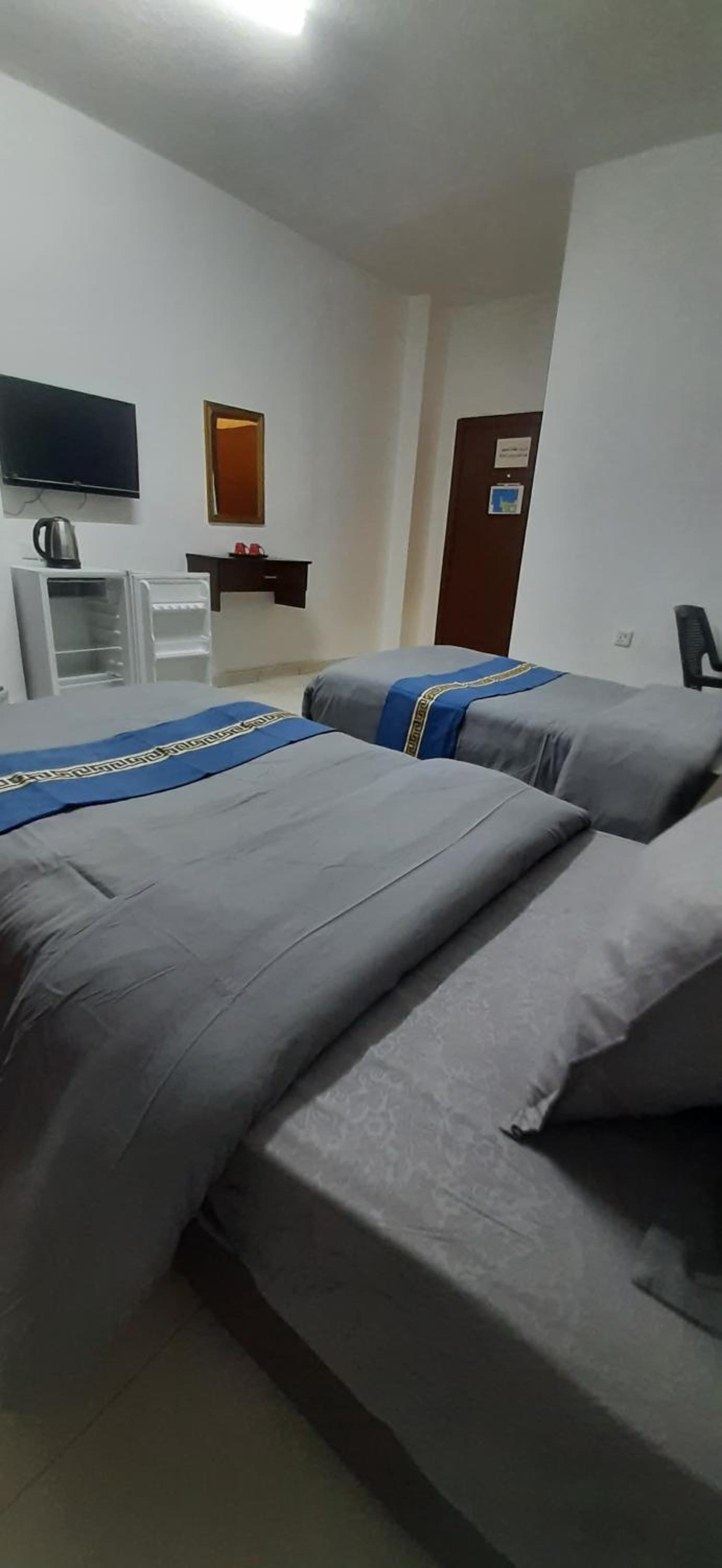 Twin Room with City View photo 1