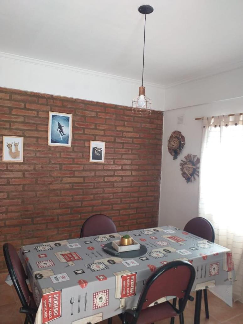 Family Two-Bedroom Apartment with View photo 2