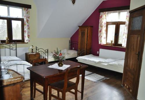 Classic Quadruple Room photo 3