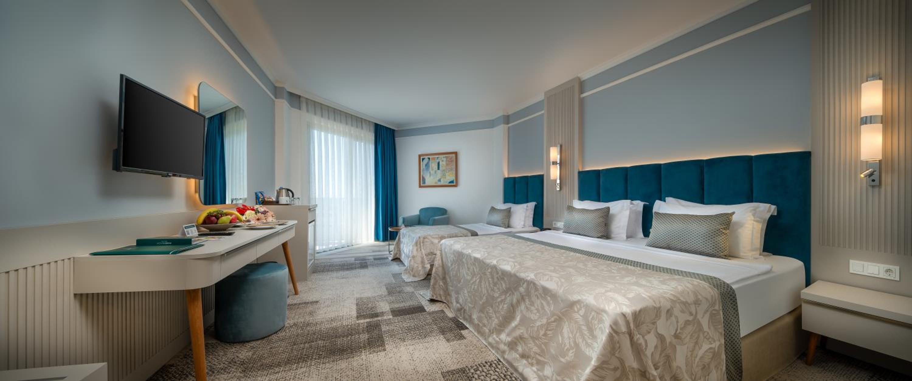 Deluxe Triple Room