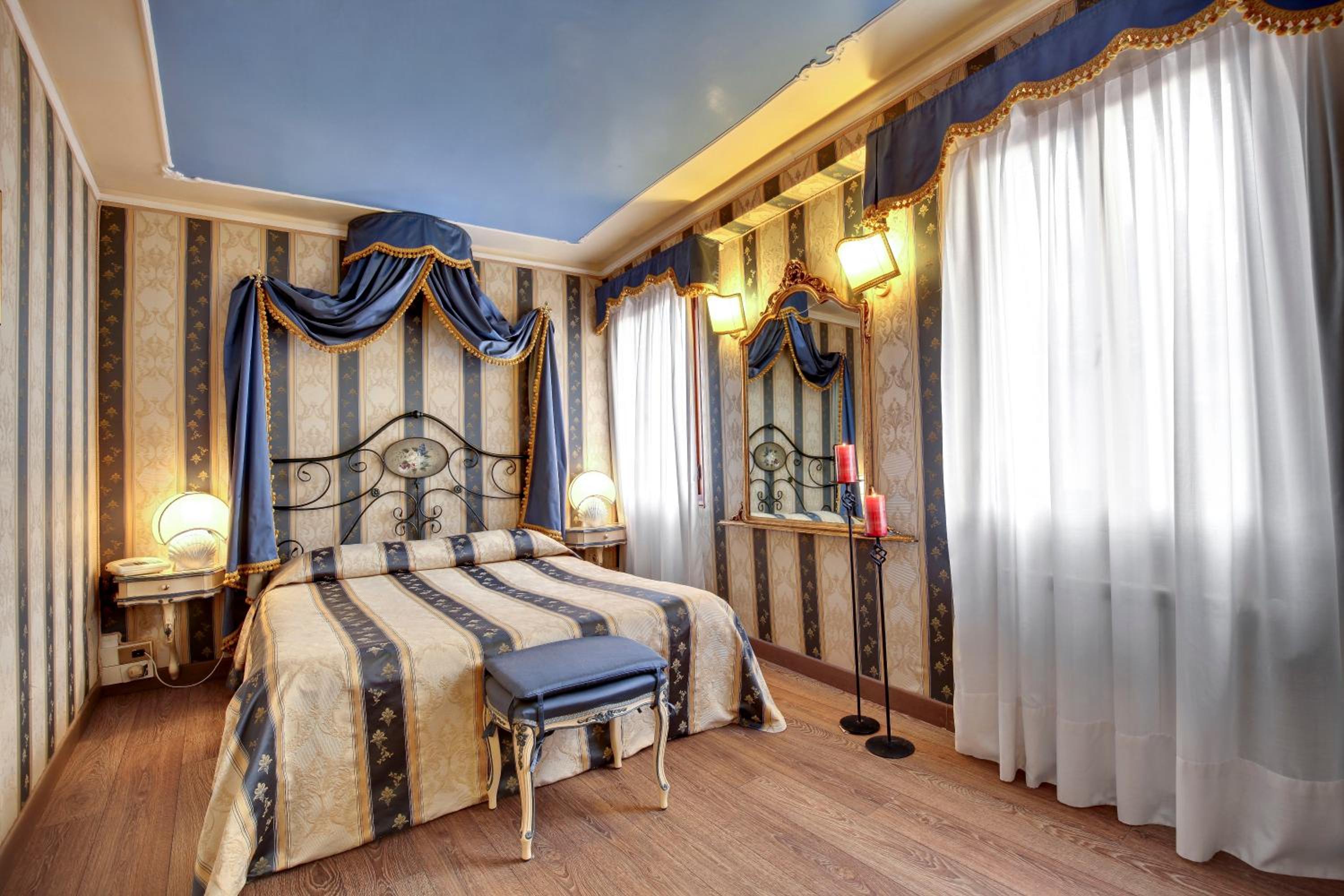 Superior Double Room photo 3
