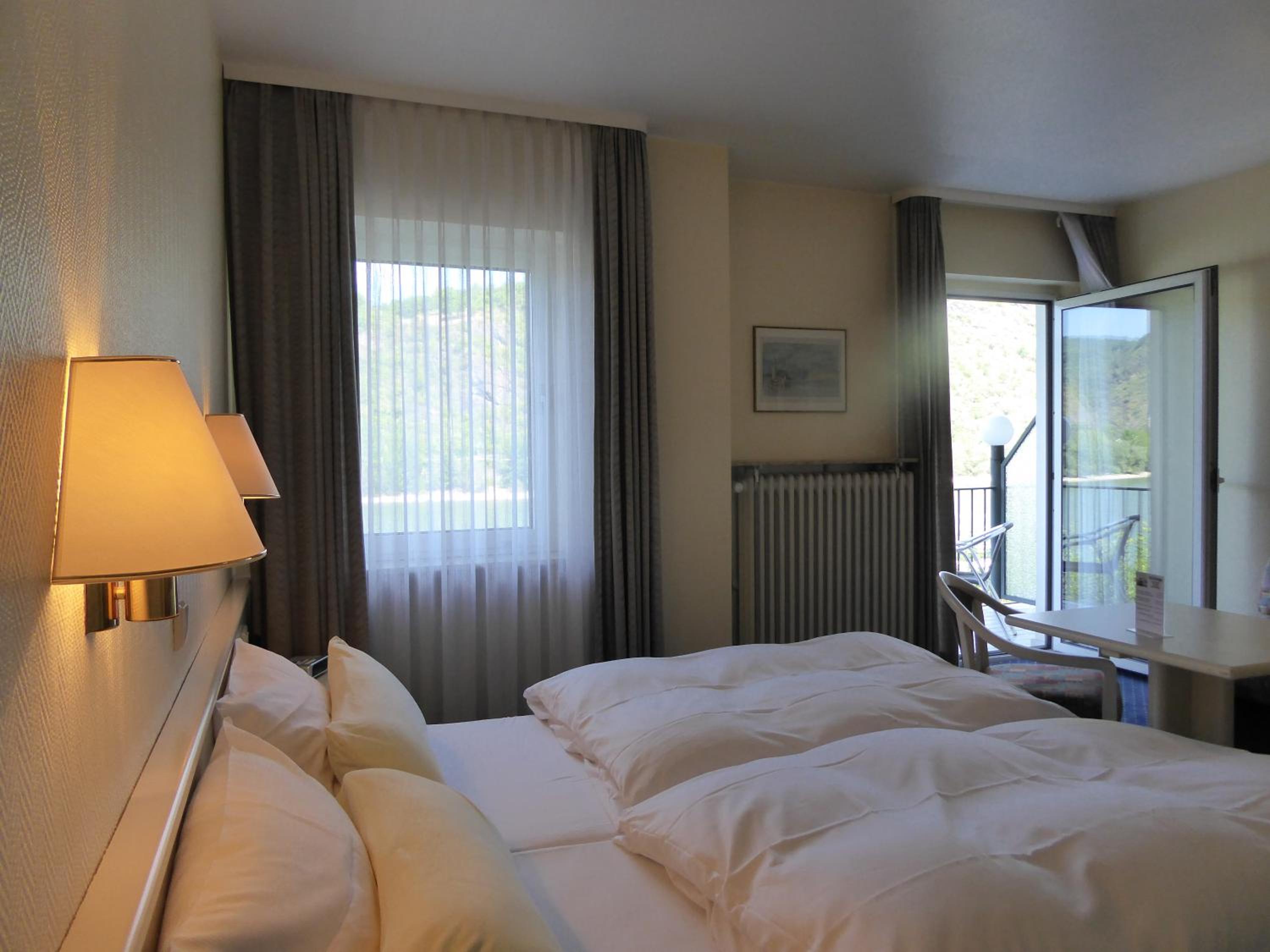 Double Room with River View and Balcony photo 3