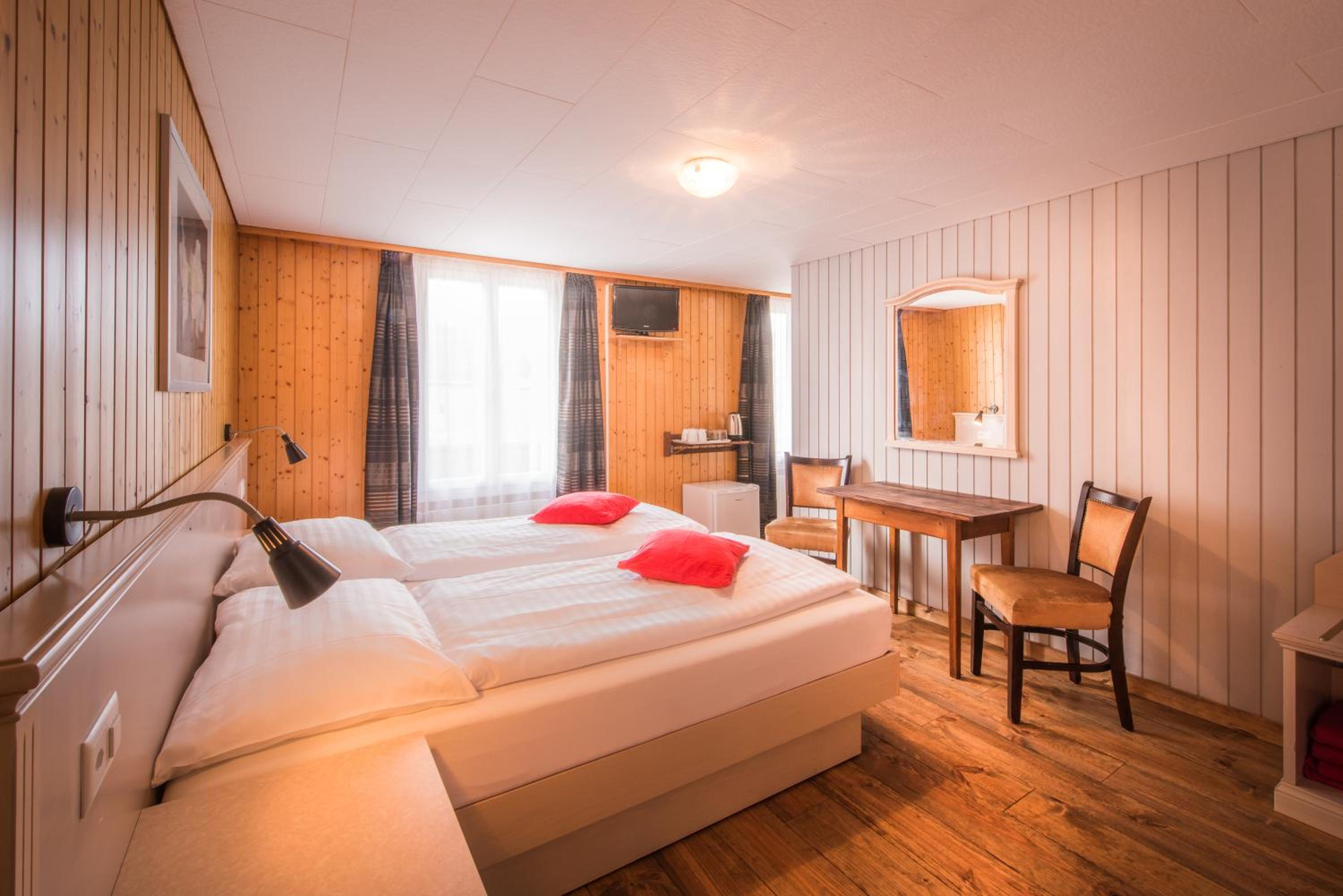 Double Room - Photo 3